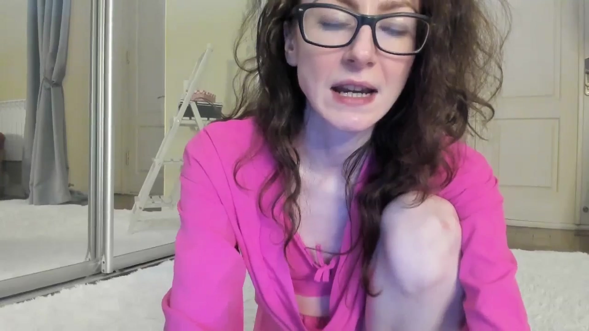 Gallery image thumbnail from Baby_Jewel's myfreecams stream on, 06/21/2024, 12:28 image 19 of 20