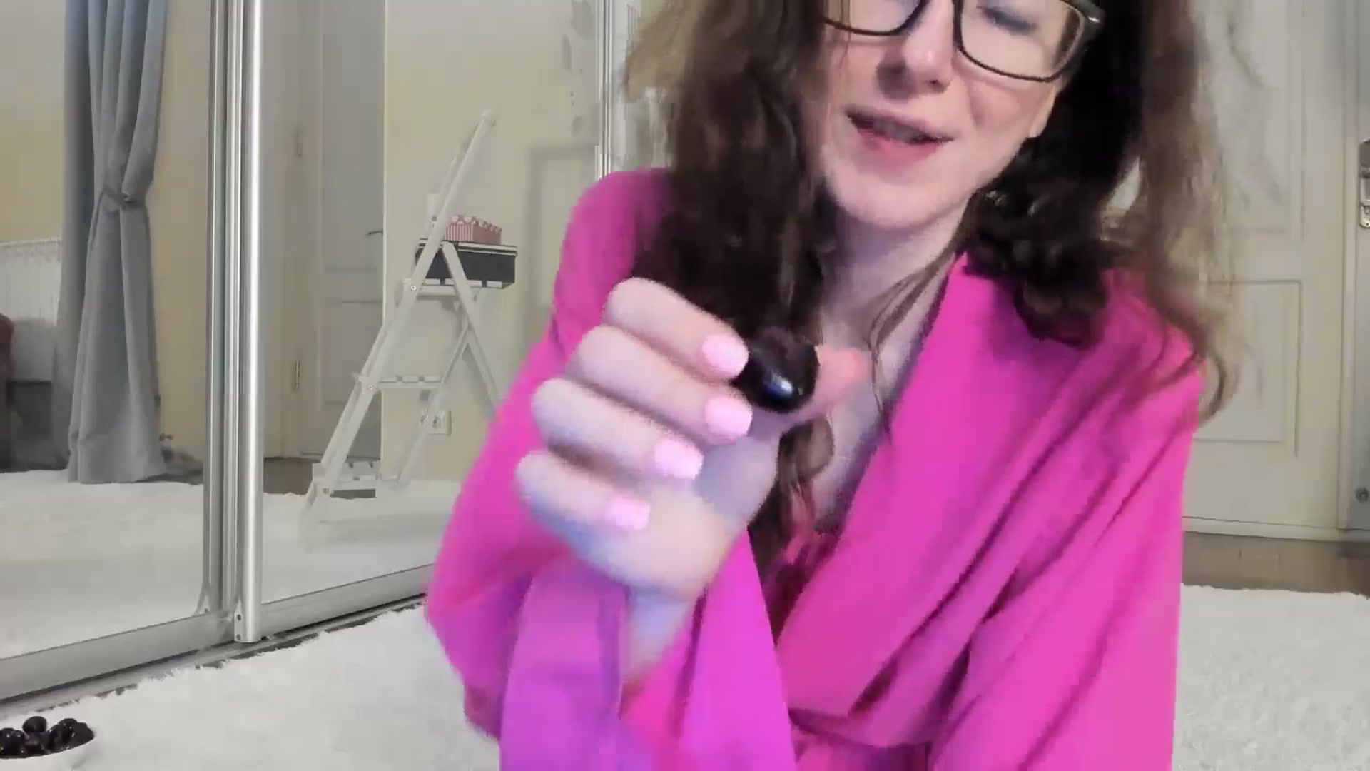 Gallery image thumbnail from Baby_Jewel's myfreecams stream on, 06/21/2024, 12:28 image 8 of 20