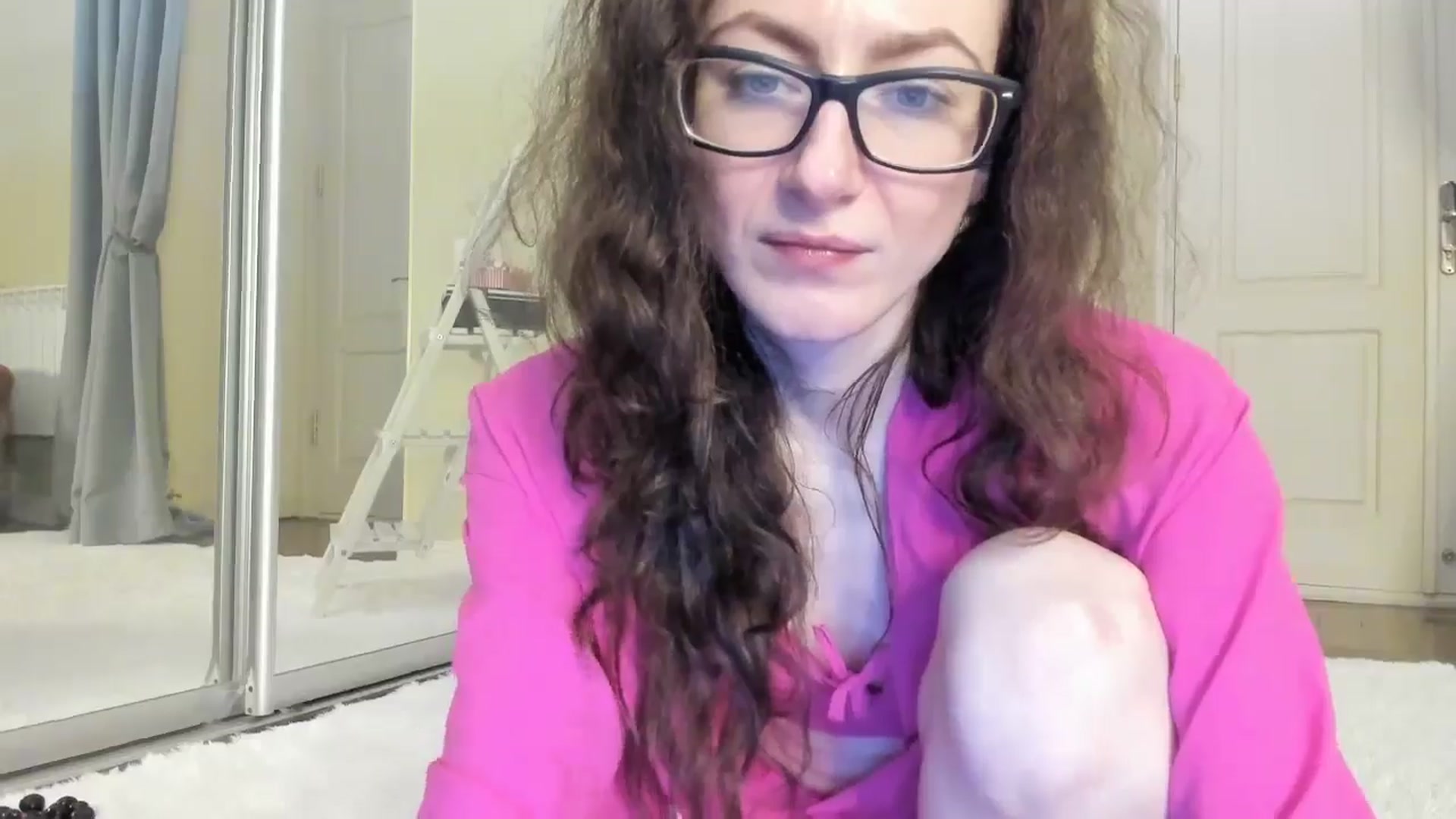 Gallery image thumbnail from Baby_Jewel's myfreecams stream on, 06/21/2024, 12:28 image 9 of 20