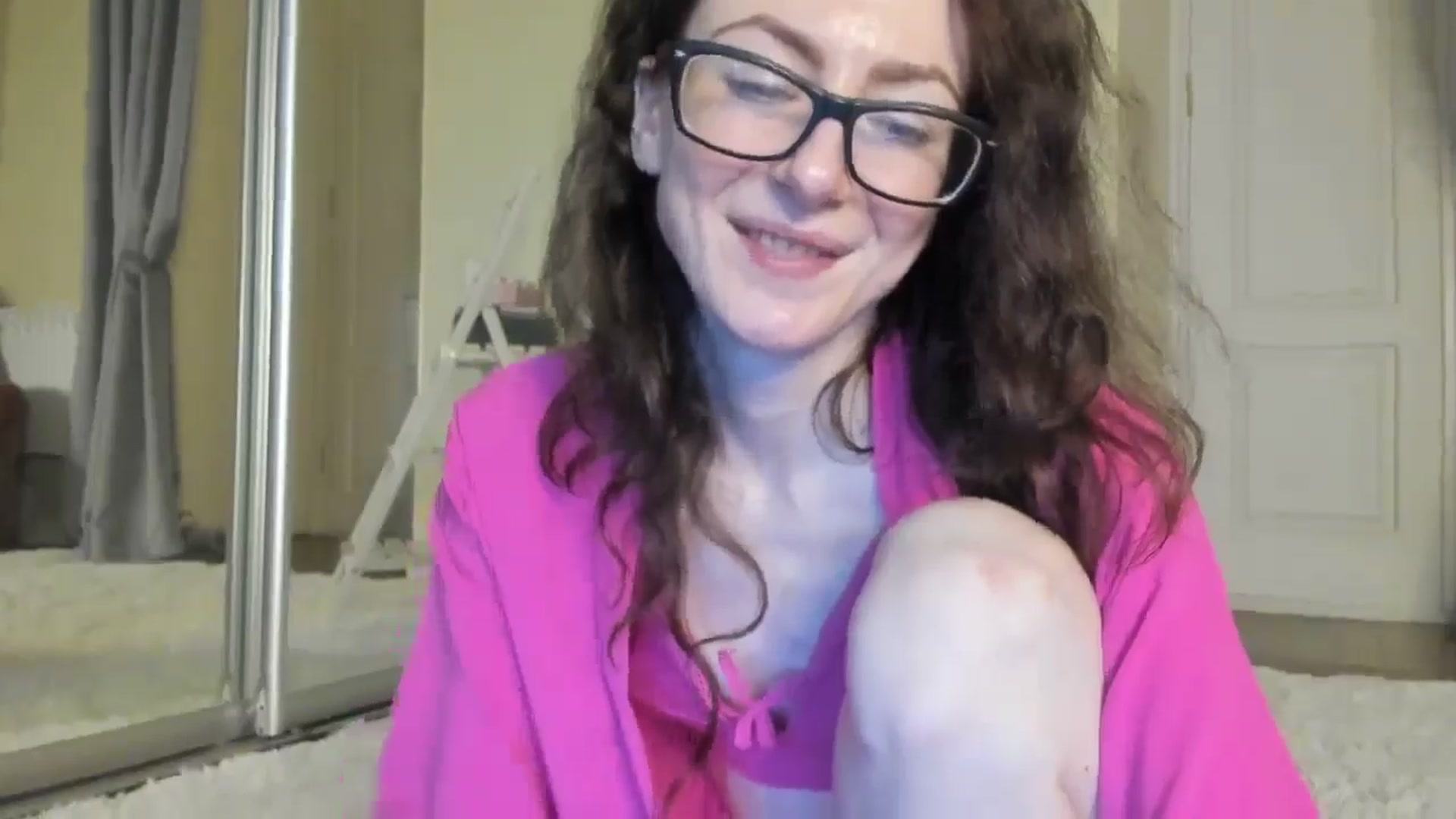 Gallery image thumbnail from Baby_Jewel's myfreecams stream on, 06/21/2024, 13:19 image 11 of 20