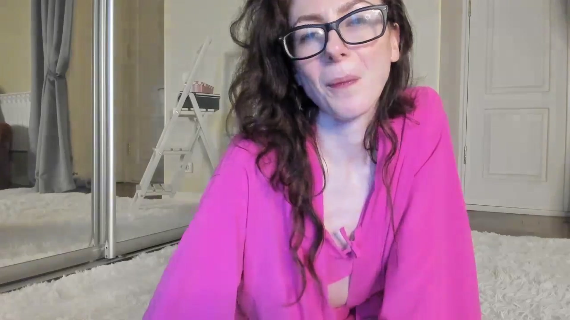 Gallery image thumbnail from Baby_Jewel's myfreecams stream on, 06/21/2024, 13:19 image 13 of 20