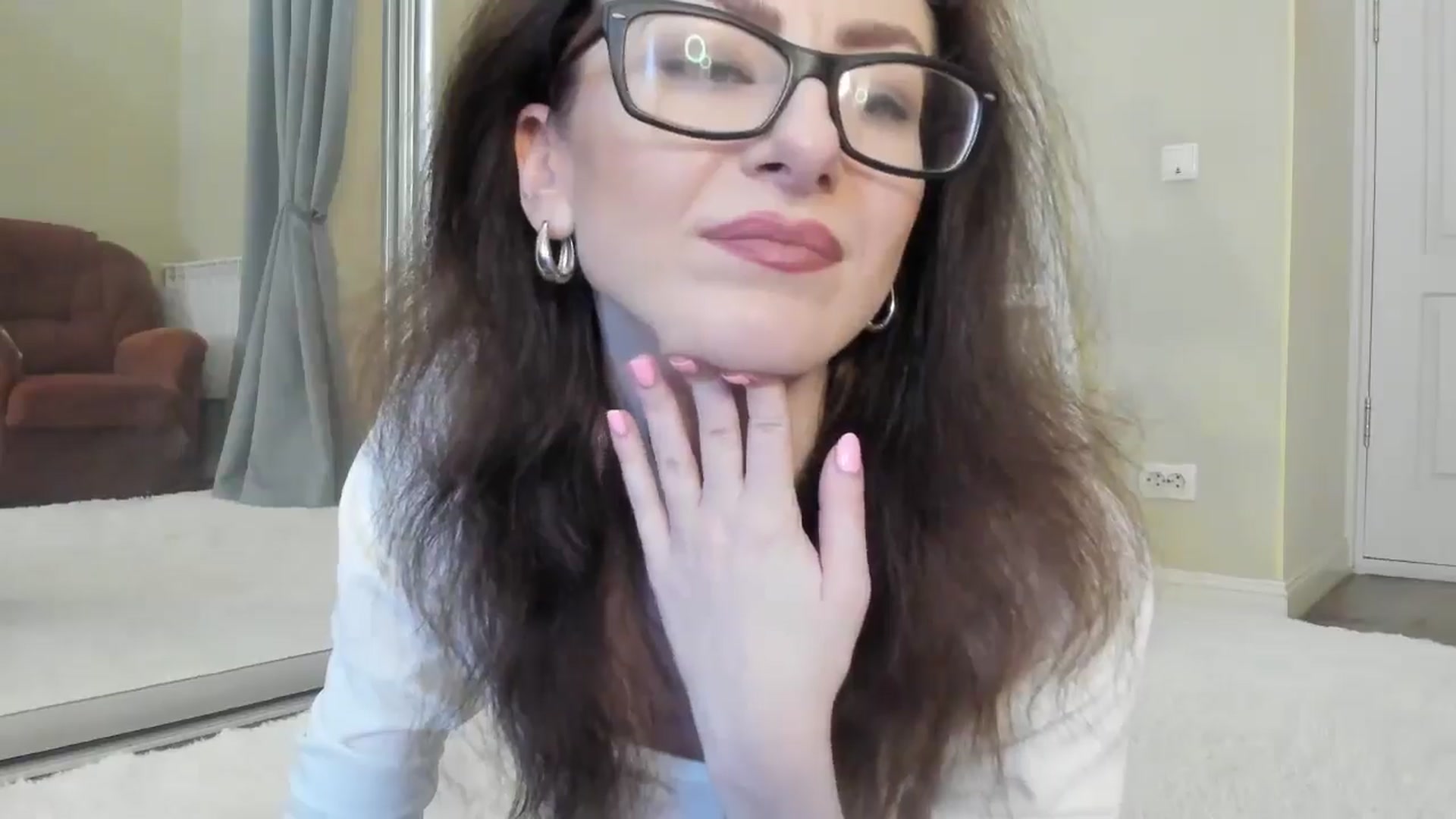 Gallery image thumbnail from Baby_Jewel's myfreecams stream on, 06/24/2024, 10:39 image 15 of 20
