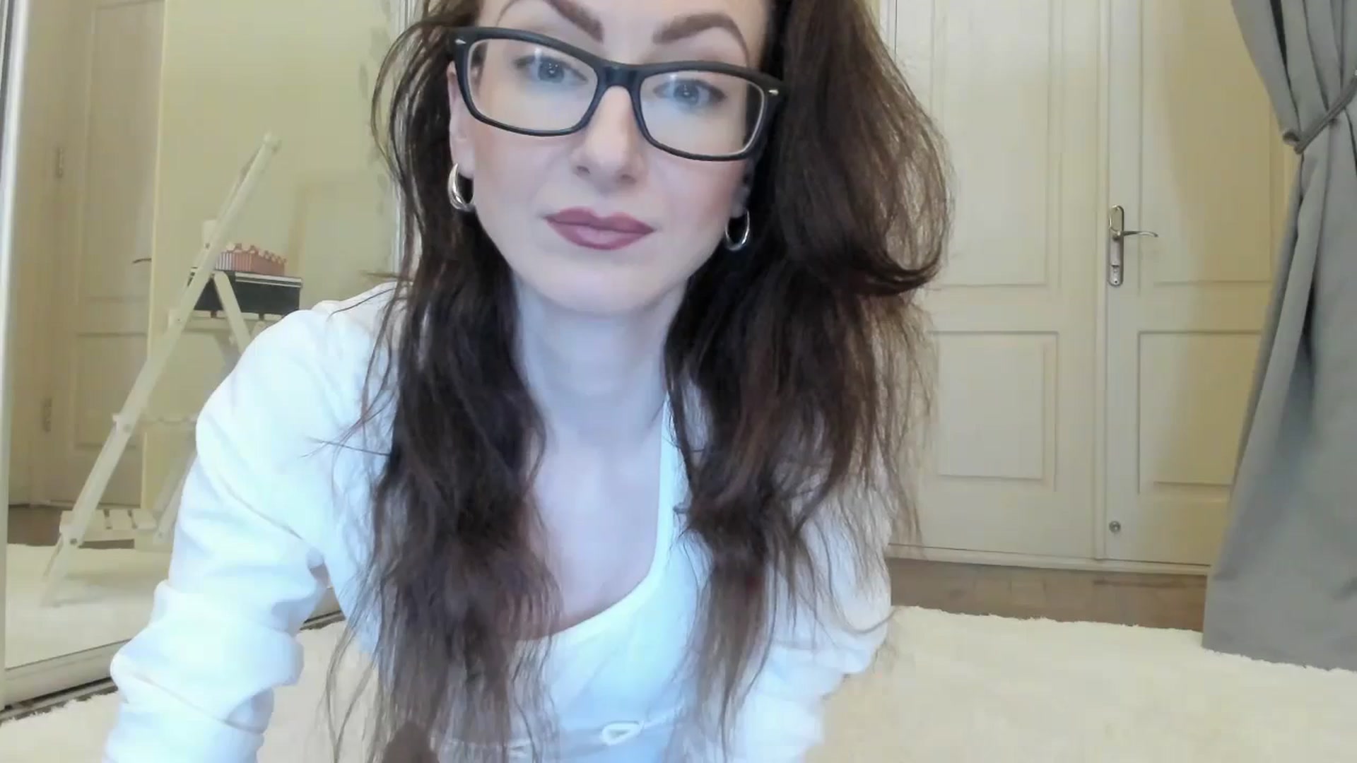 Gallery image thumbnail from Baby_Jewel's myfreecams stream on, 06/24/2024, 10:39 image 4 of 20