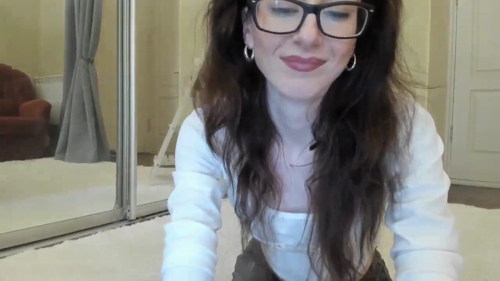 Gallery image thumbnail from Baby_Jewel's myfreecams stream on, 06/24/2024, 10:39 image 10 of 20