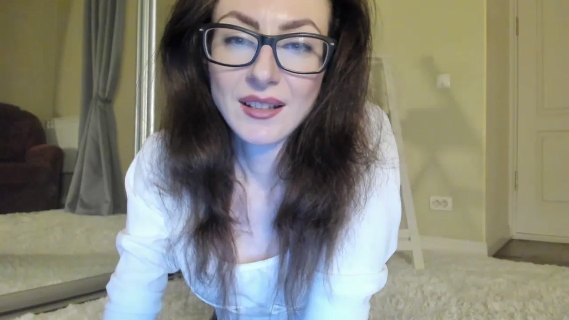 Gallery image thumbnail from Baby_Jewel's myfreecams stream on, 06/24/2024, 11:06 image 11 of 20