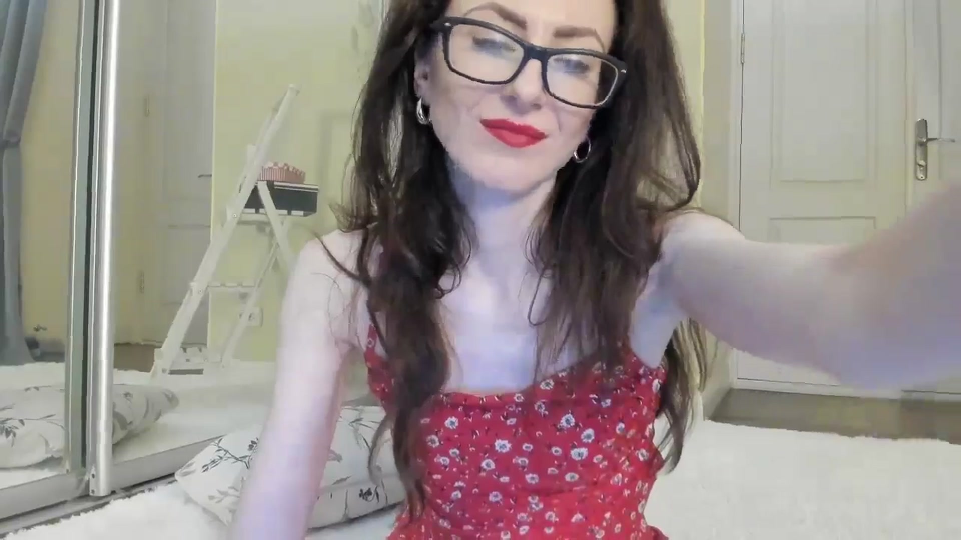 Gallery image thumbnail from Baby_Jewel's myfreecams stream on, 06/27/2024, 10:43 image 10 of 20