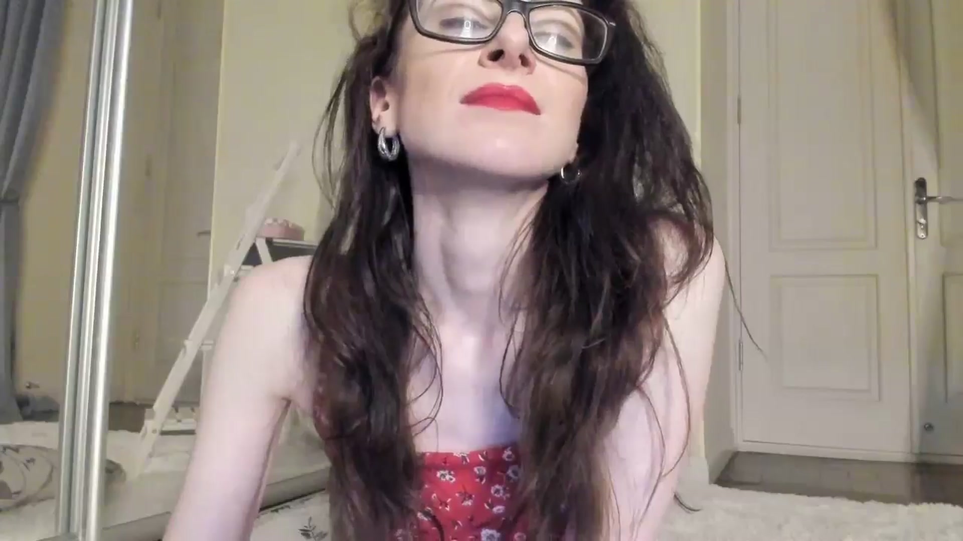 Gallery image thumbnail from Baby_Jewel's myfreecams stream on, 06/27/2024, 11:19 image 10 of 20