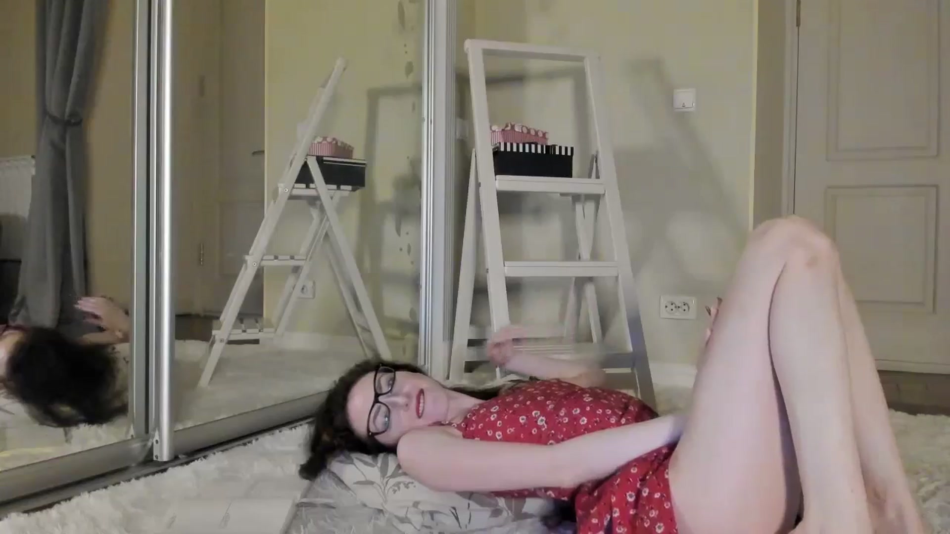 Gallery image thumbnail from Baby_Jewel's myfreecams stream on, 06/27/2024, 14:02 image 15 of 20