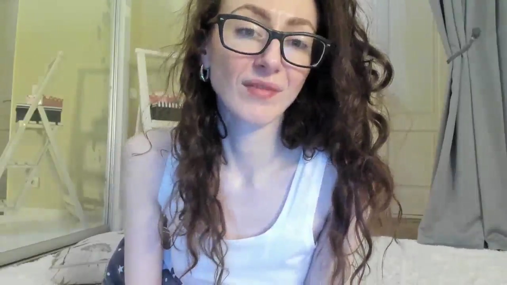 Gallery image thumbnail from Baby_Jewel's myfreecams stream on, 06/29/2024, 14:03 image 15 of 20