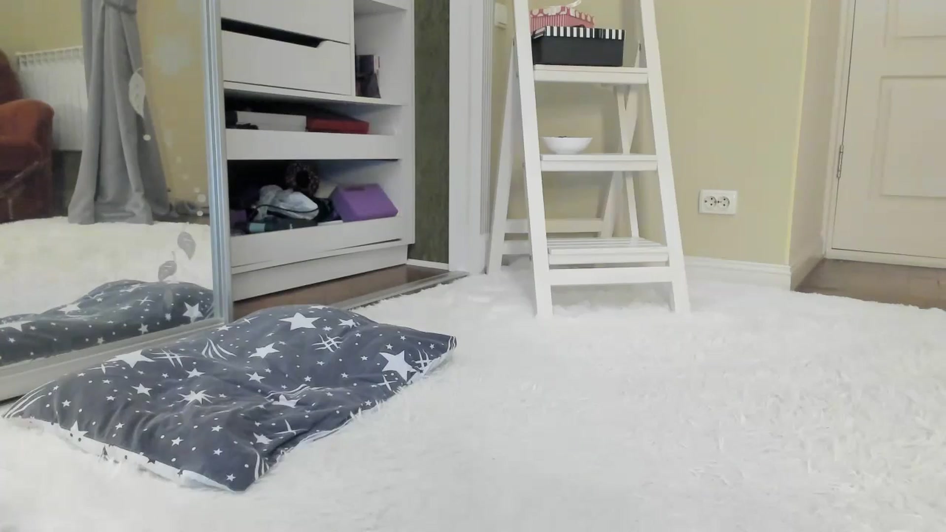 Gallery image thumbnail from Baby_Jewel's myfreecams stream on, 06/30/2024, 12:02 image 6 of 20