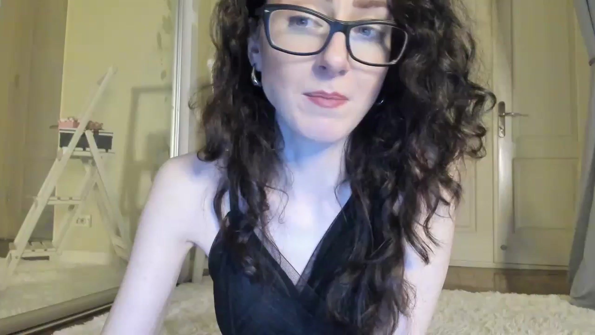 Gallery image thumbnail from Baby_Jewel's myfreecams stream on, 07/10/2024, 09:17 image 16 of 20