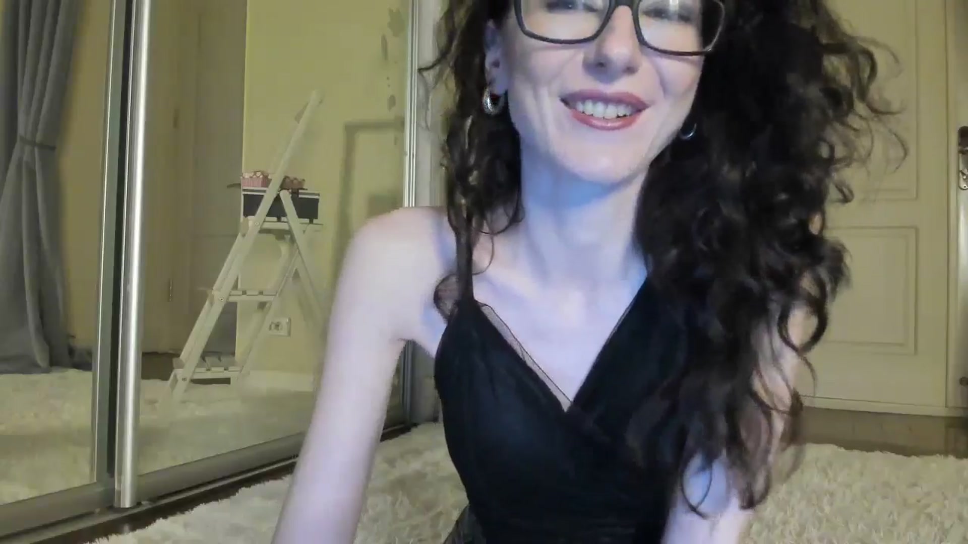 Gallery image thumbnail from Baby_Jewel's myfreecams stream on, 07/10/2024, 09:17 image 2 of 20