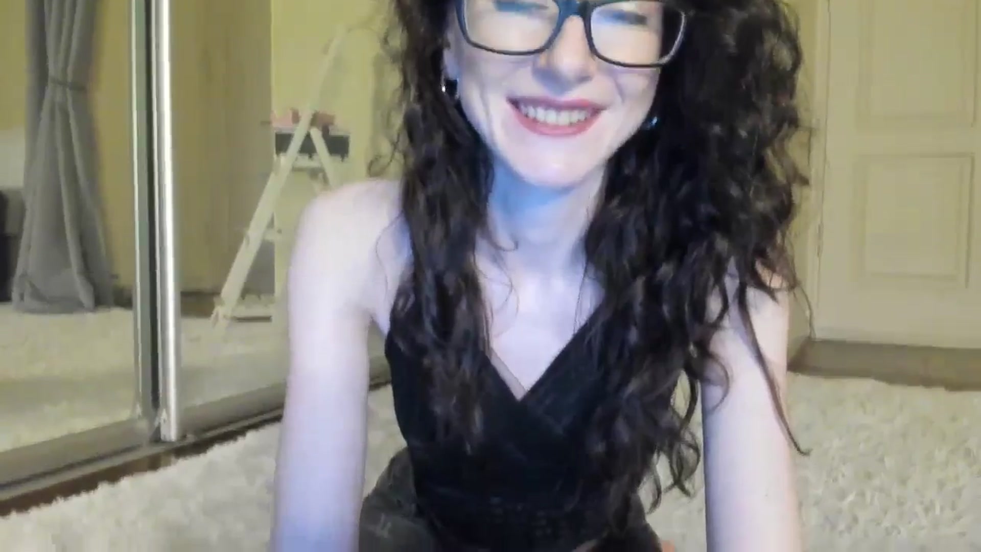 Gallery image thumbnail from Baby_Jewel's myfreecams stream on, 07/10/2024, 11:10 image 18 of 20