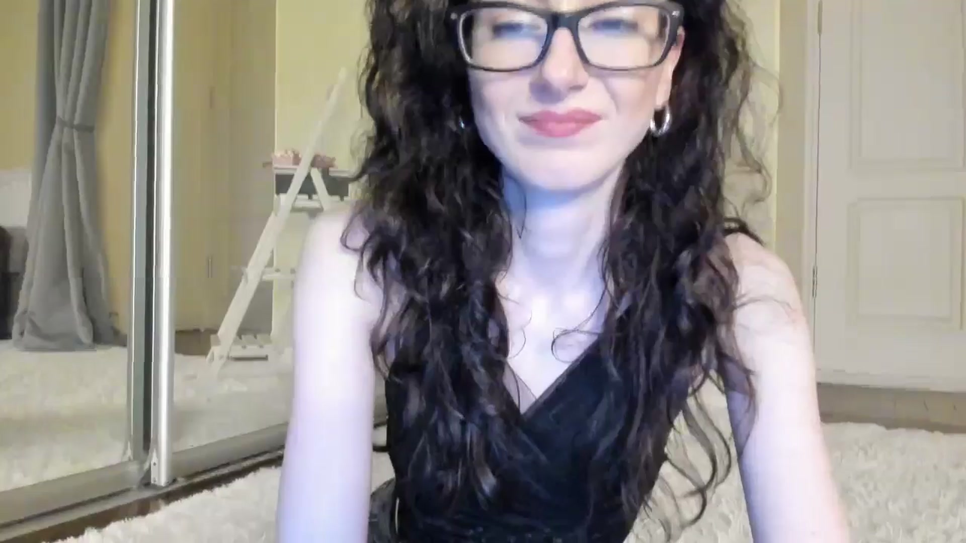 Gallery image thumbnail from Baby_Jewel's myfreecams stream on, 07/10/2024, 12:28 image 5 of 20