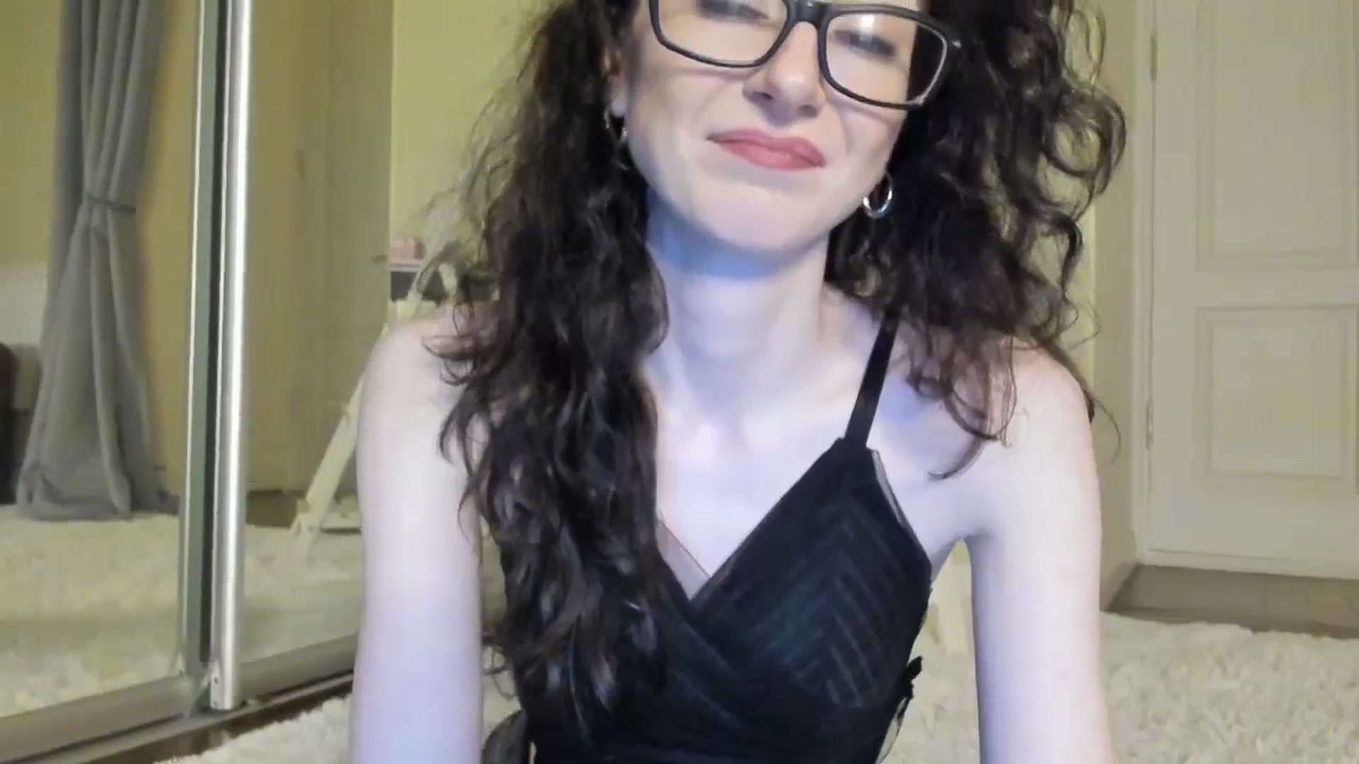 Gallery image thumbnail from Baby_Jewel's myfreecams stream on, 07/10/2024, 12:28 image 9 of 20