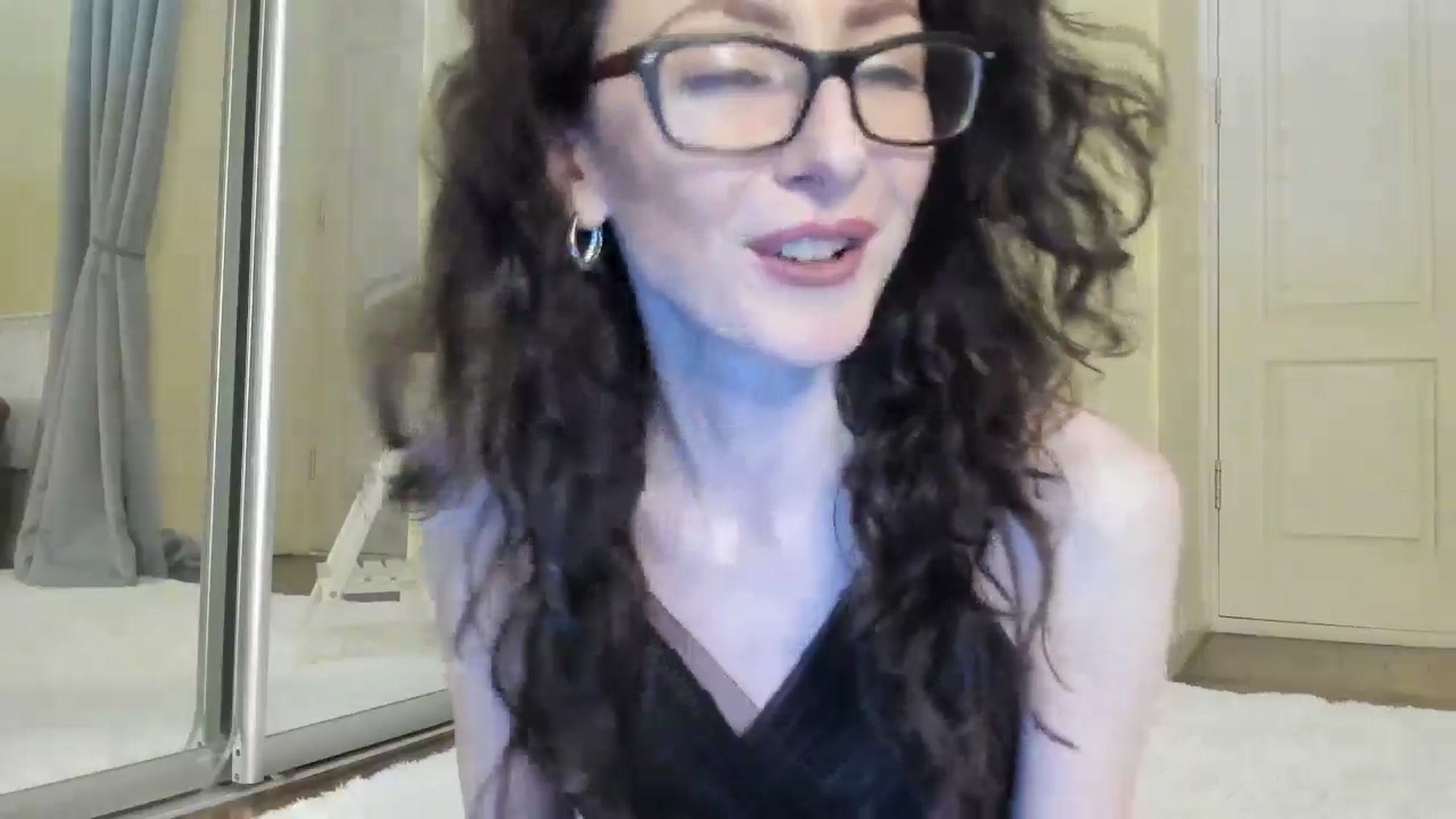 Gallery image thumbnail from Baby_Jewel's myfreecams stream on, 07/10/2024, 14:13 image 6 of 20