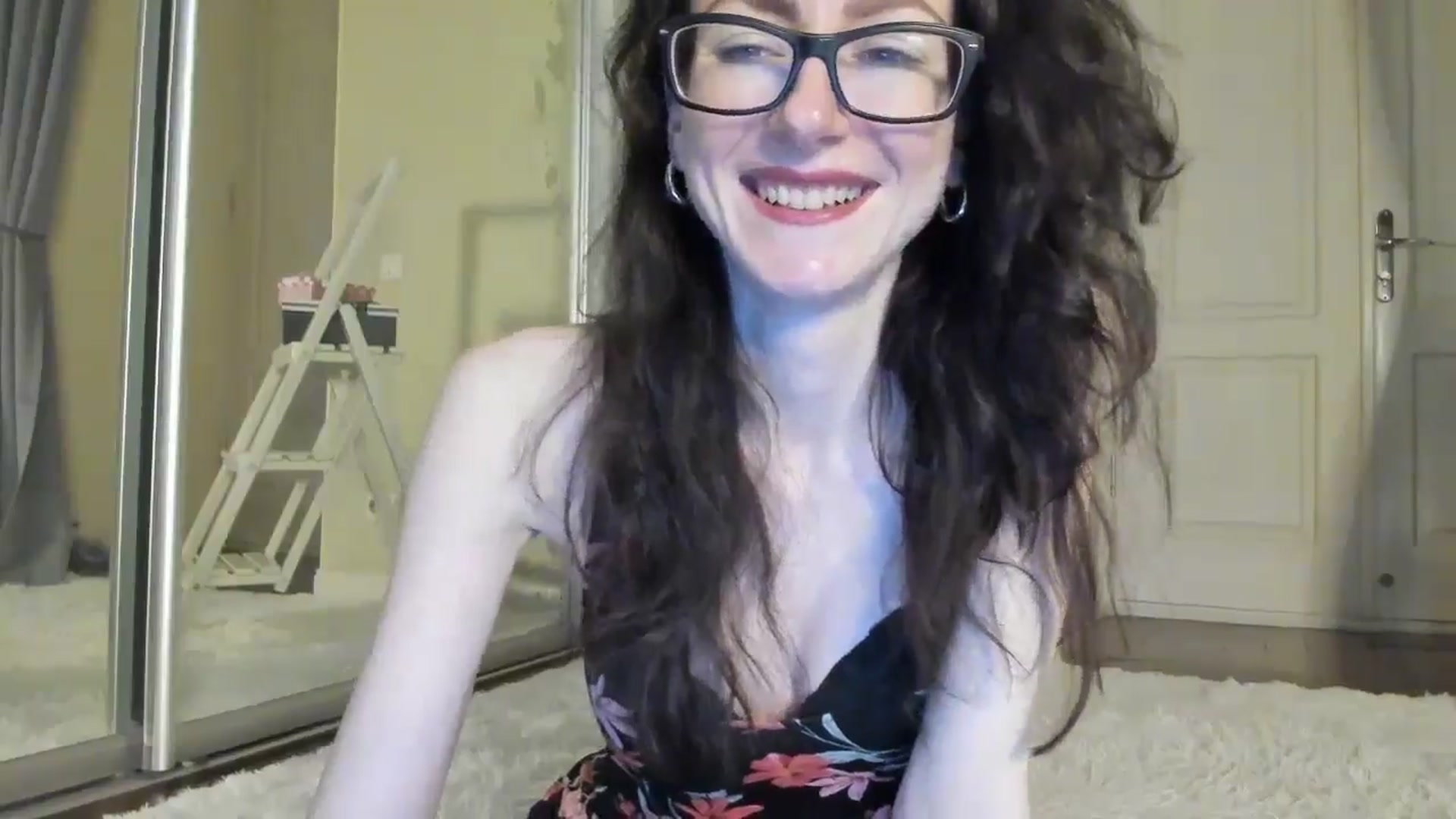 Gallery image thumbnail from Baby_Jewel's myfreecams stream on, 07/14/2024, 12:29 image 3 of 20