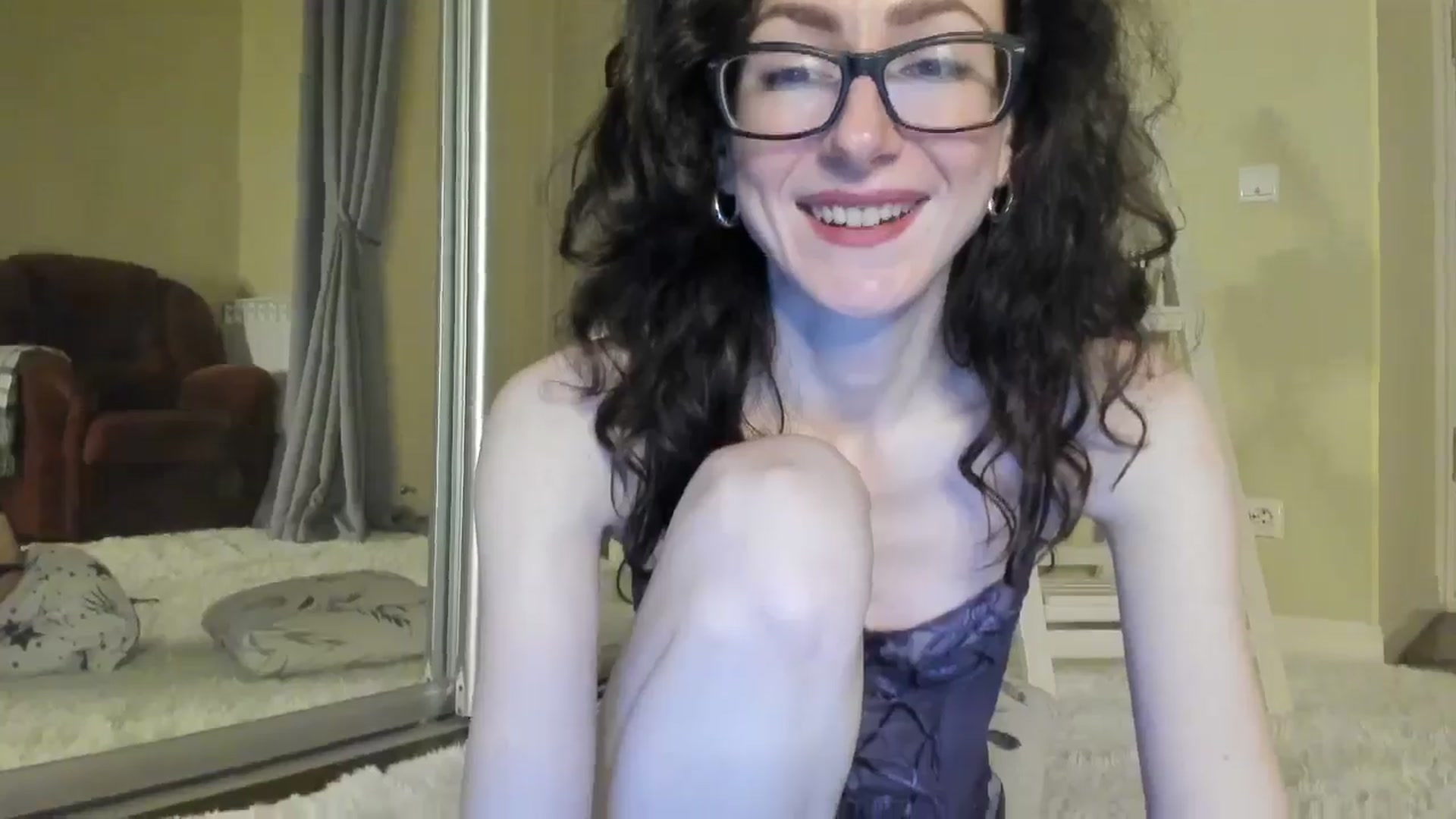 Gallery image thumbnail from Baby_Jewel's myfreecams stream on, 07/15/2024, 14:01 image 13 of 20