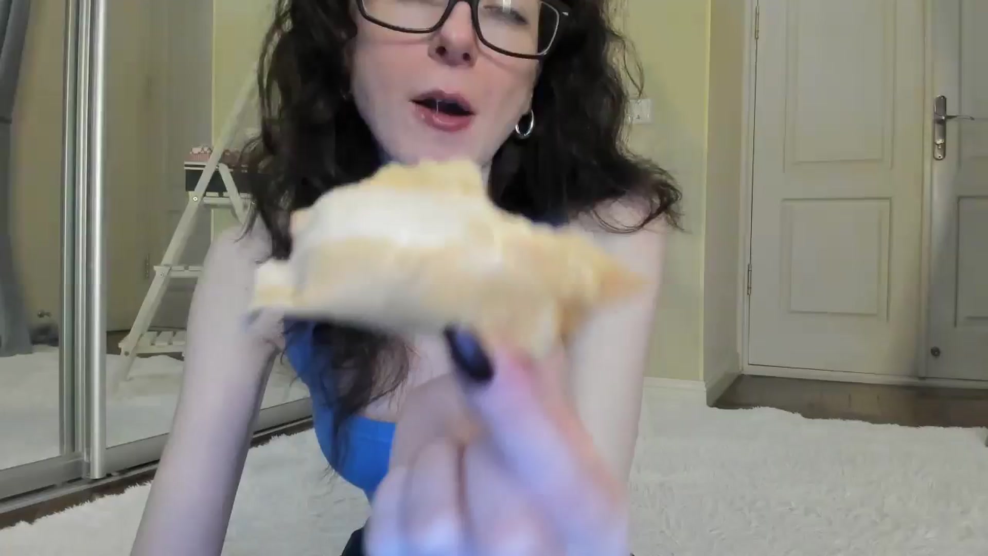 Gallery image thumbnail from Baby_Jewel's myfreecams stream on, 07/17/2024, 10:56 image 8 of 20