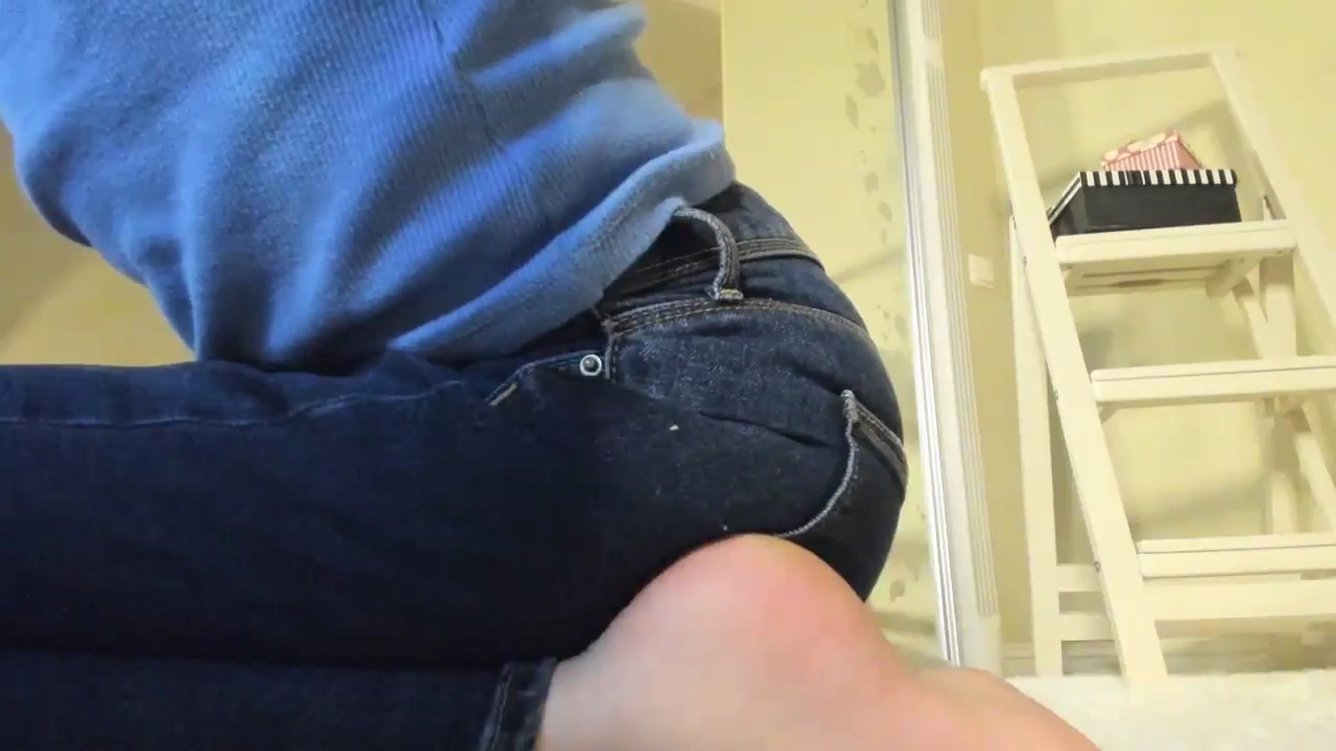 Gallery image thumbnail from Baby_Jewel's myfreecams stream on, 07/17/2024, 12:49 image 10 of 20
