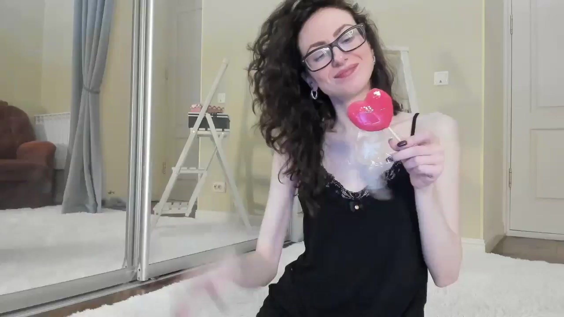 Gallery image thumbnail from Baby_Jewel's myfreecams stream on, 07/18/2024, 10:50 image 3 of 20