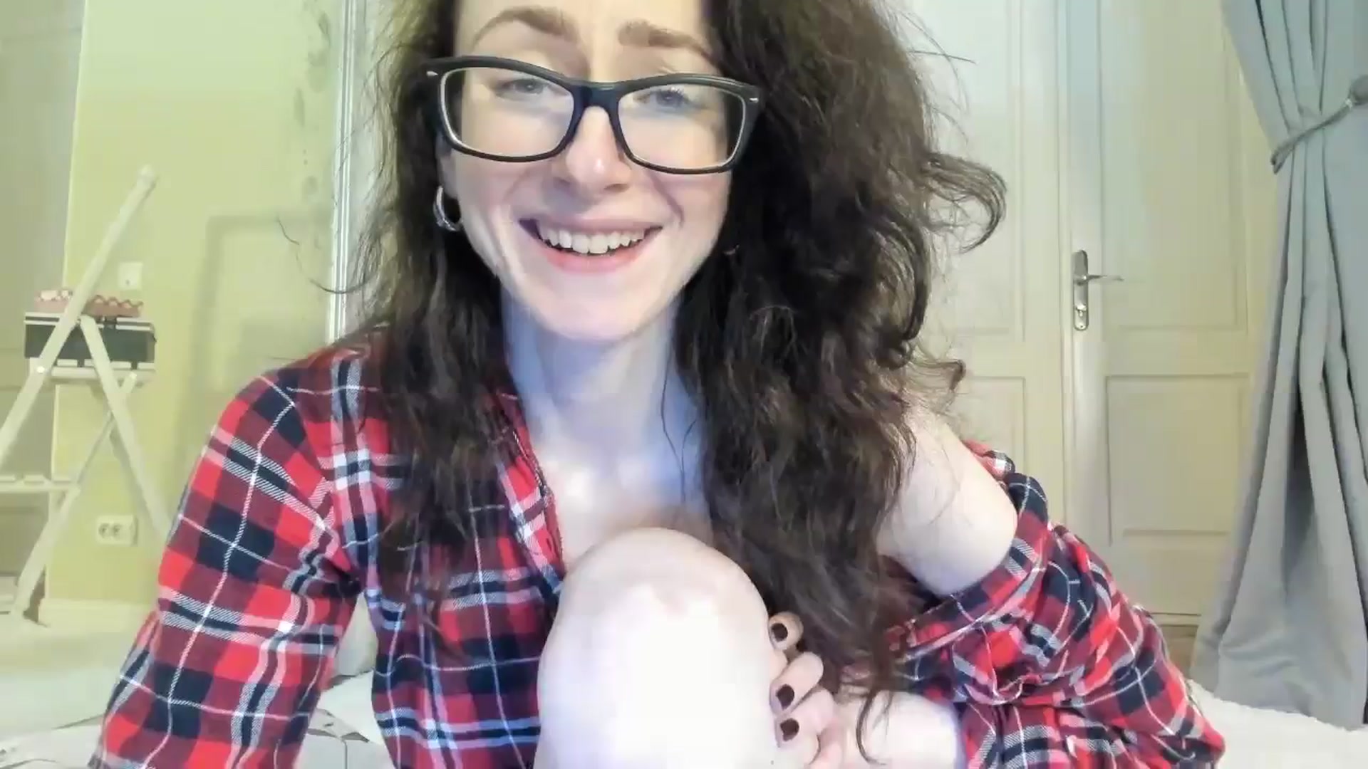 Gallery image thumbnail from Baby_Jewel's myfreecams stream on, 07/19/2024, 12:34 image 8 of 20
