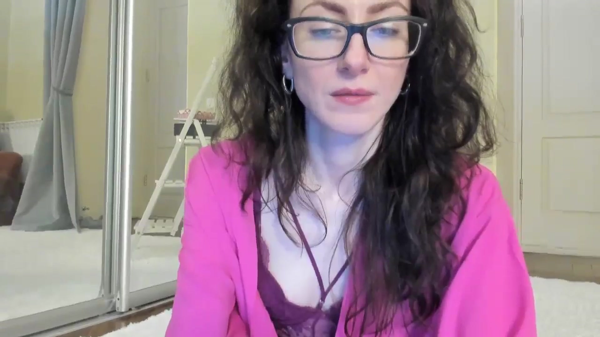 Gallery image thumbnail from Baby_Jewel's myfreecams stream on, 07/20/2024, 14:03 image 10 of 20
