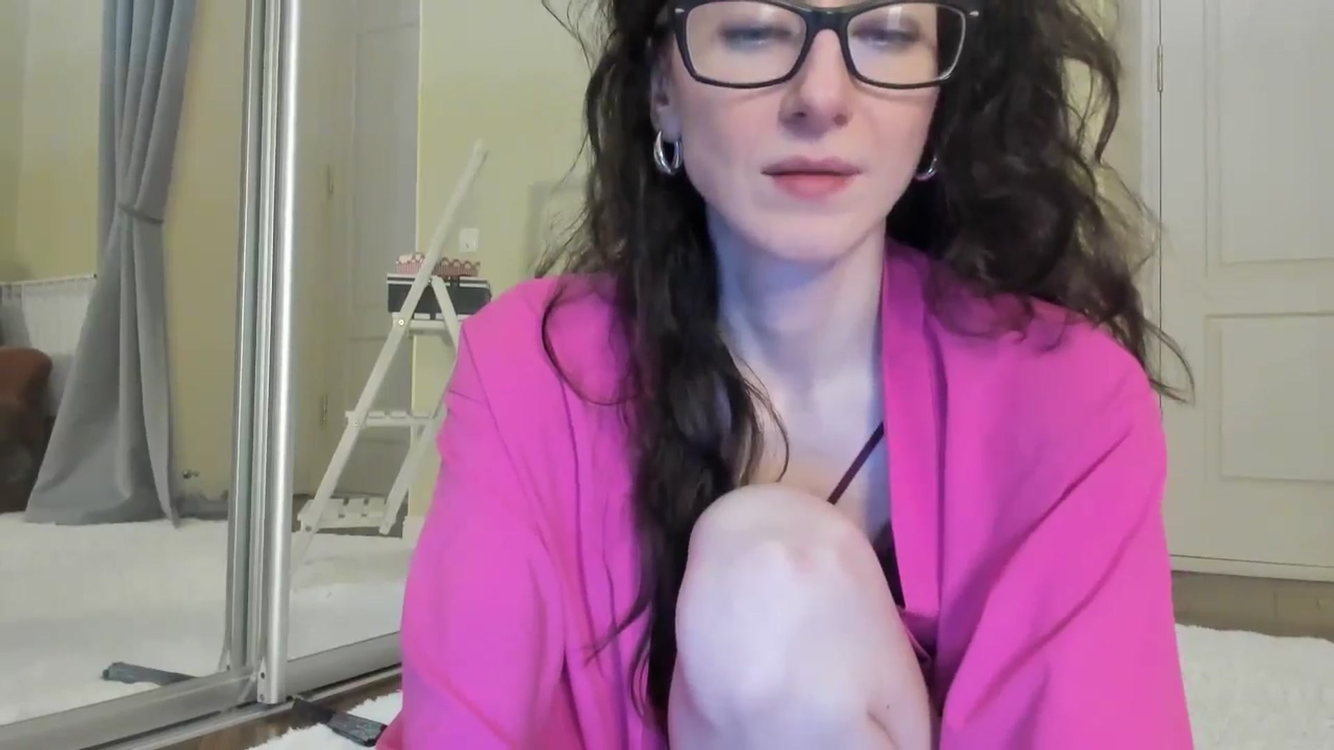 Gallery image thumbnail from Baby_Jewel's myfreecams stream on, 07/20/2024, 14:03 image 14 of 20
