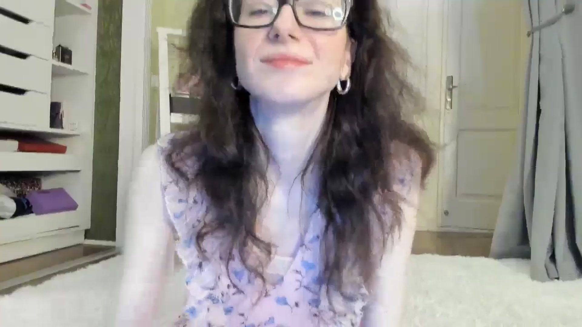 Gallery image thumbnail from Baby_Jewel's myfreecams stream on, 07/26/2024, 08:31 image 12 of 20