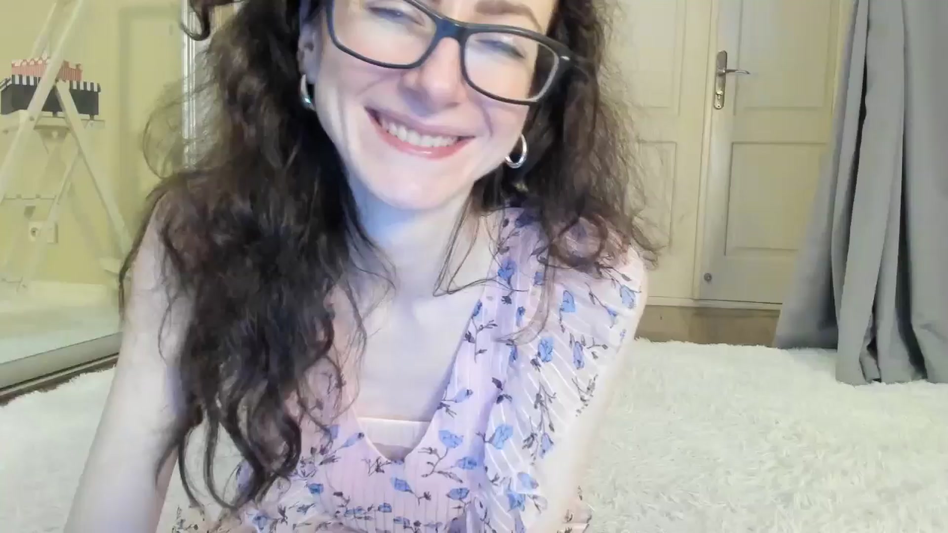 Gallery image thumbnail from Baby_Jewel's myfreecams stream on, 07/26/2024, 10:06 image 16 of 20