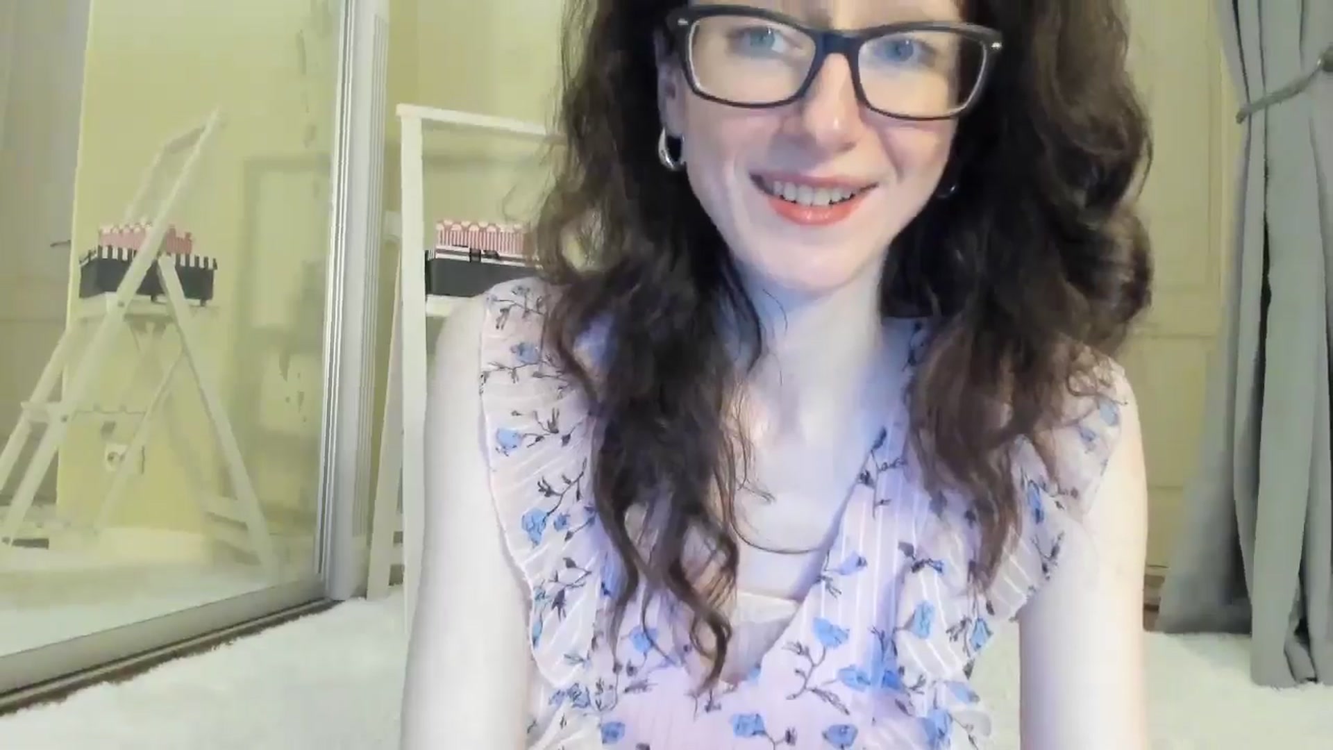 Gallery image thumbnail from Baby_Jewel's myfreecams stream on, 07/26/2024, 11:35 image 9 of 20
