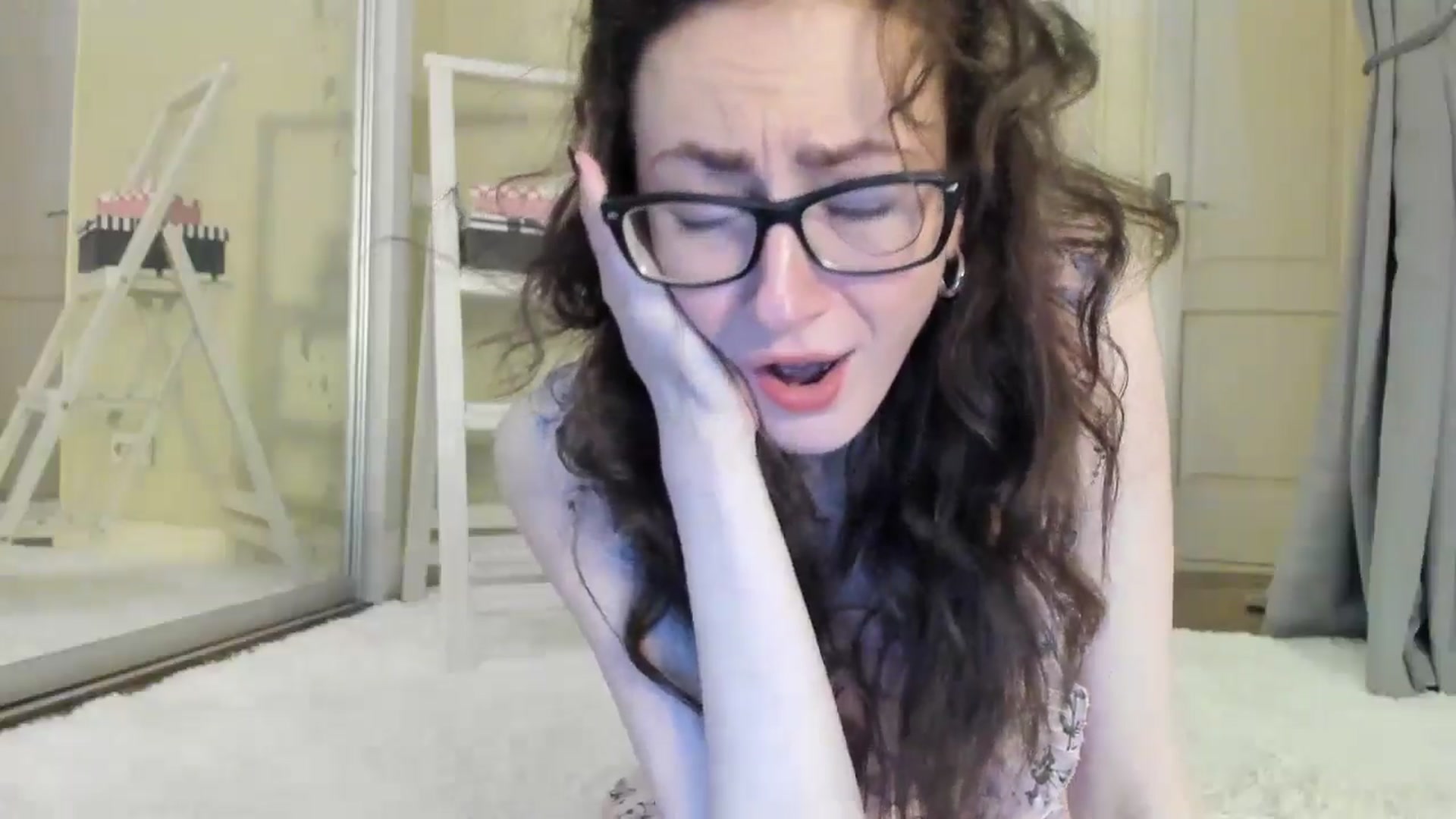 Gallery image thumbnail from Baby_Jewel's myfreecams stream on, 07/26/2024, 11:35 image 15 of 20