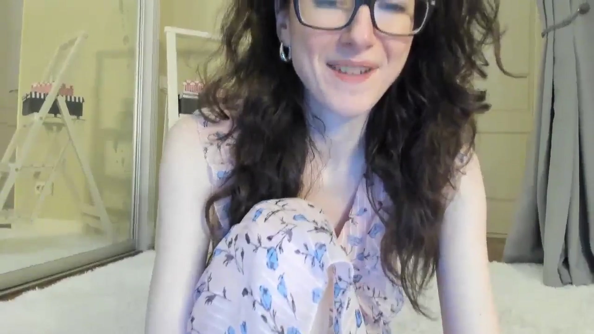 Gallery image thumbnail from Baby_Jewel's myfreecams stream on, 07/26/2024, 13:28 image 5 of 20