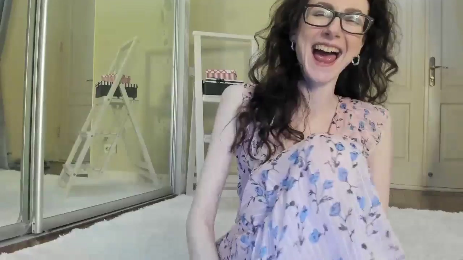 Gallery image thumbnail from Baby_Jewel's myfreecams stream on, 07/26/2024, 14:02 image 4 of 20