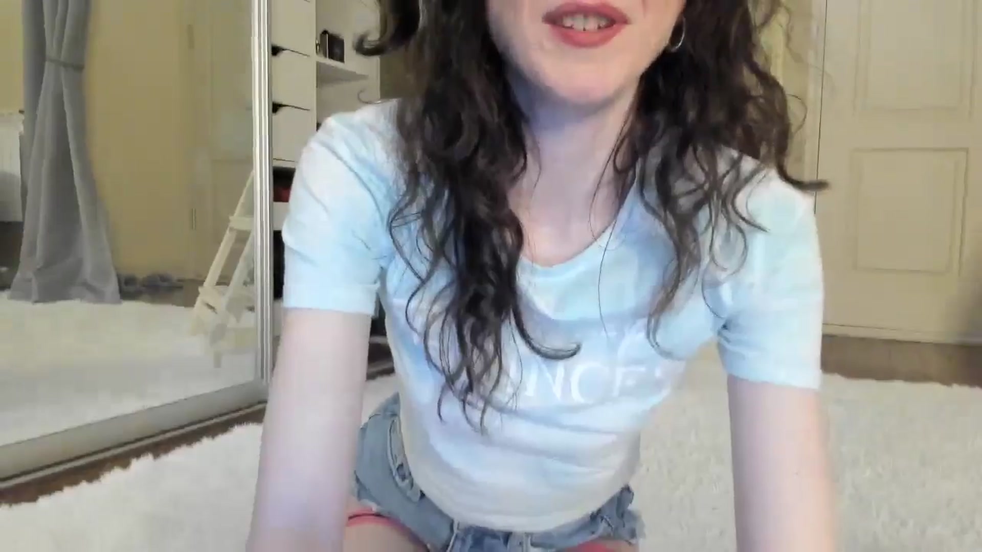 Gallery image thumbnail from Baby_Jewel's myfreecams stream on, 07/31/2024, 10:31 image 8 of 20