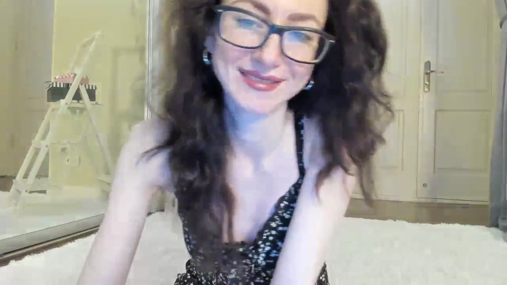 Gallery image thumbnail from Baby_Jewel's myfreecams stream on, 08/01/2024, 08:55 image 9 of 20