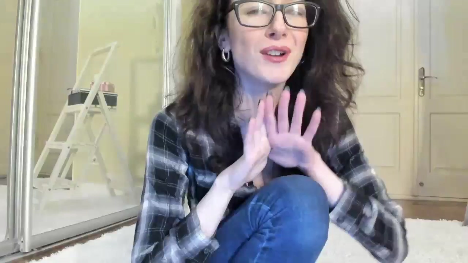 Gallery image thumbnail from Baby_Jewel's myfreecams stream on, 08/02/2024, 09:43 image 13 of 20