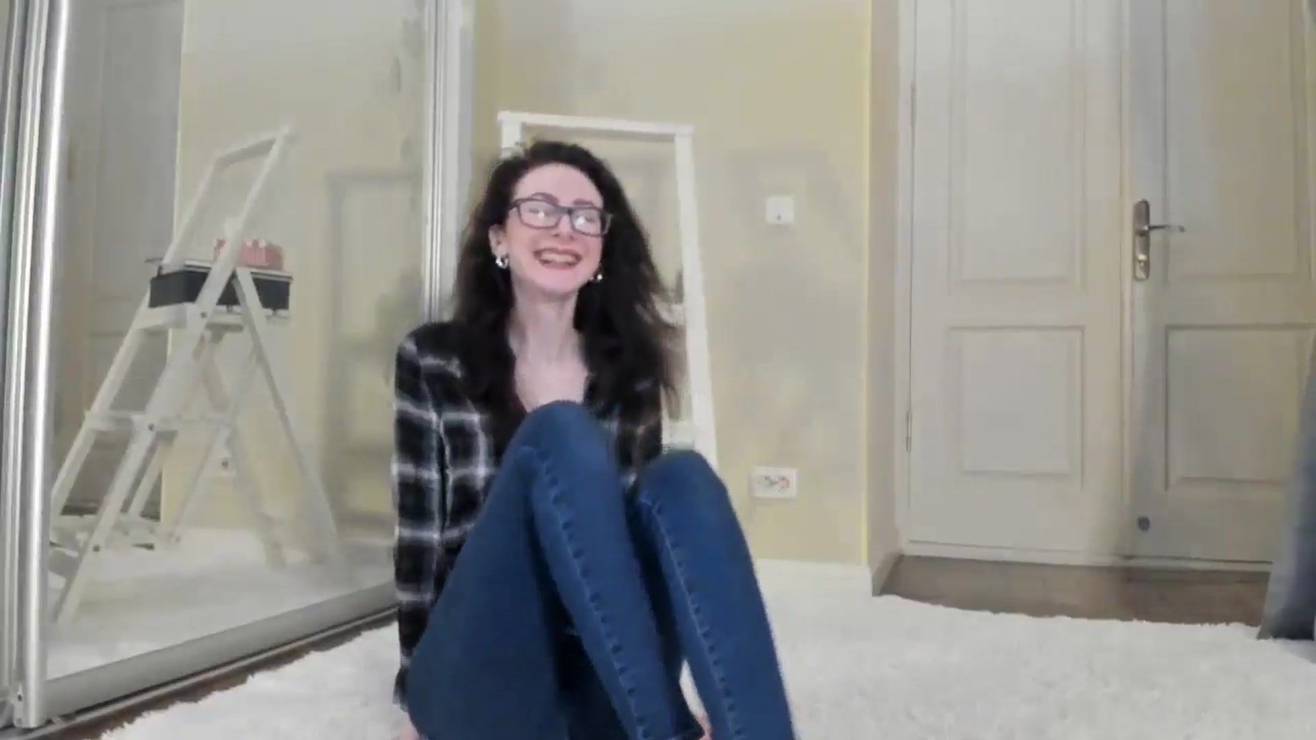Gallery image thumbnail from Baby_Jewel's myfreecams stream on, 08/02/2024, 09:43 image 6 of 20