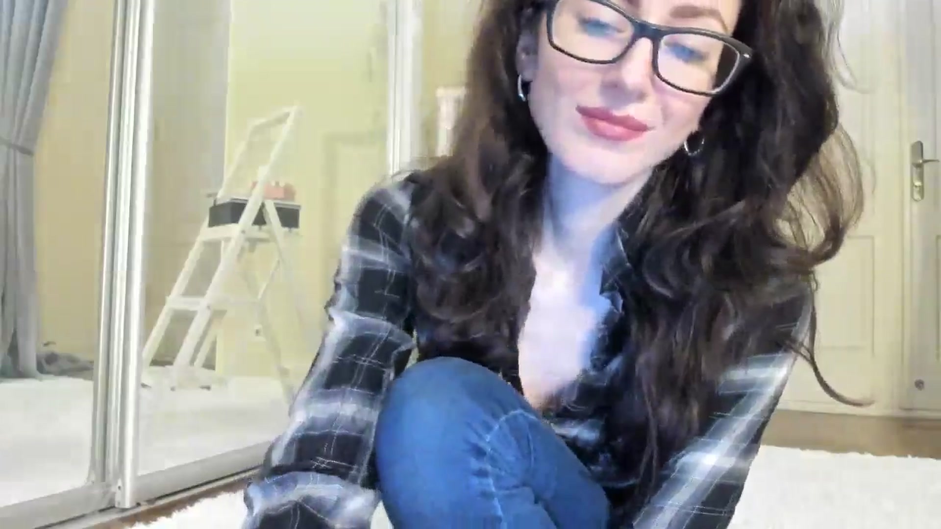Gallery image thumbnail from Baby_Jewel's myfreecams stream on, 08/02/2024, 10:57 image 17 of 20