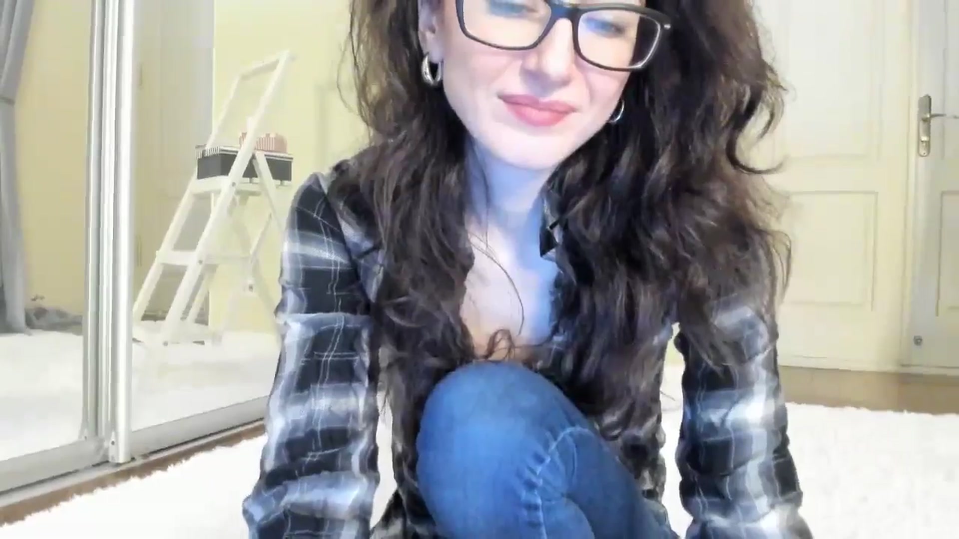 Gallery image thumbnail from Baby_Jewel's myfreecams stream on, 08/02/2024, 10:57 image 6 of 20