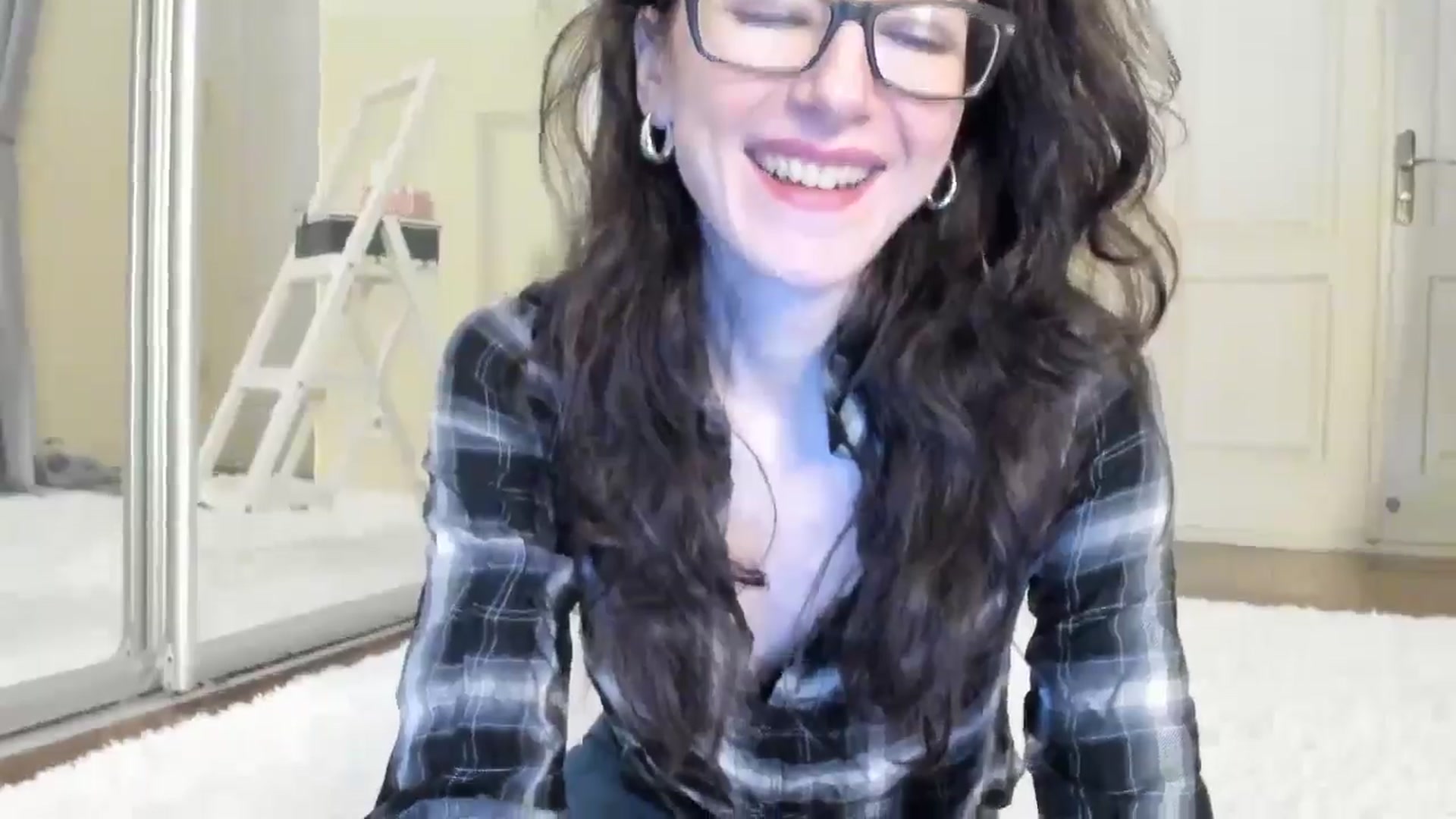 Gallery image thumbnail from Baby_Jewel's myfreecams stream on, 08/02/2024, 10:57 image 4 of 20