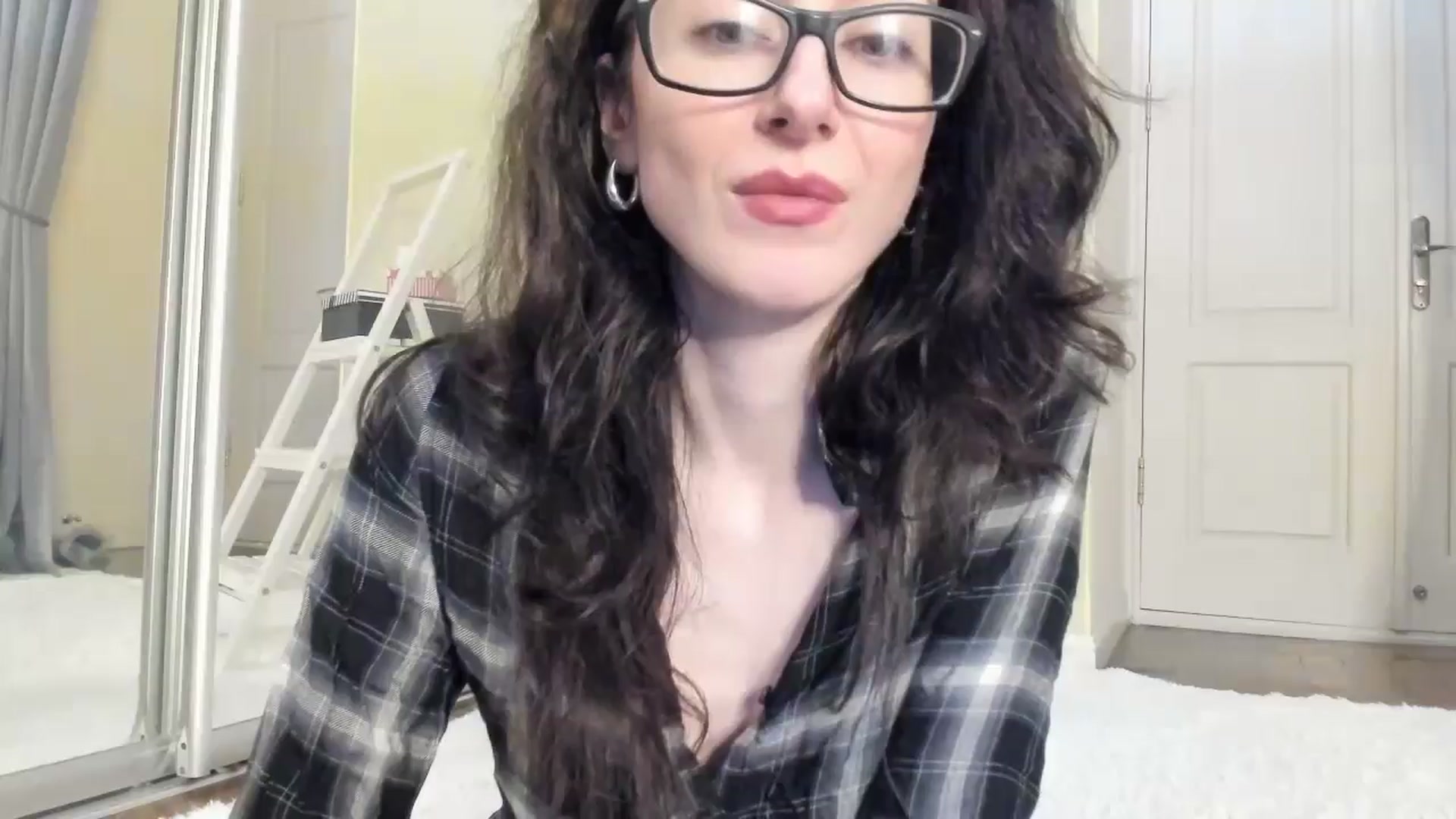 Gallery image thumbnail from Baby_Jewel's myfreecams stream on, 08/02/2024, 11:30 image 17 of 20