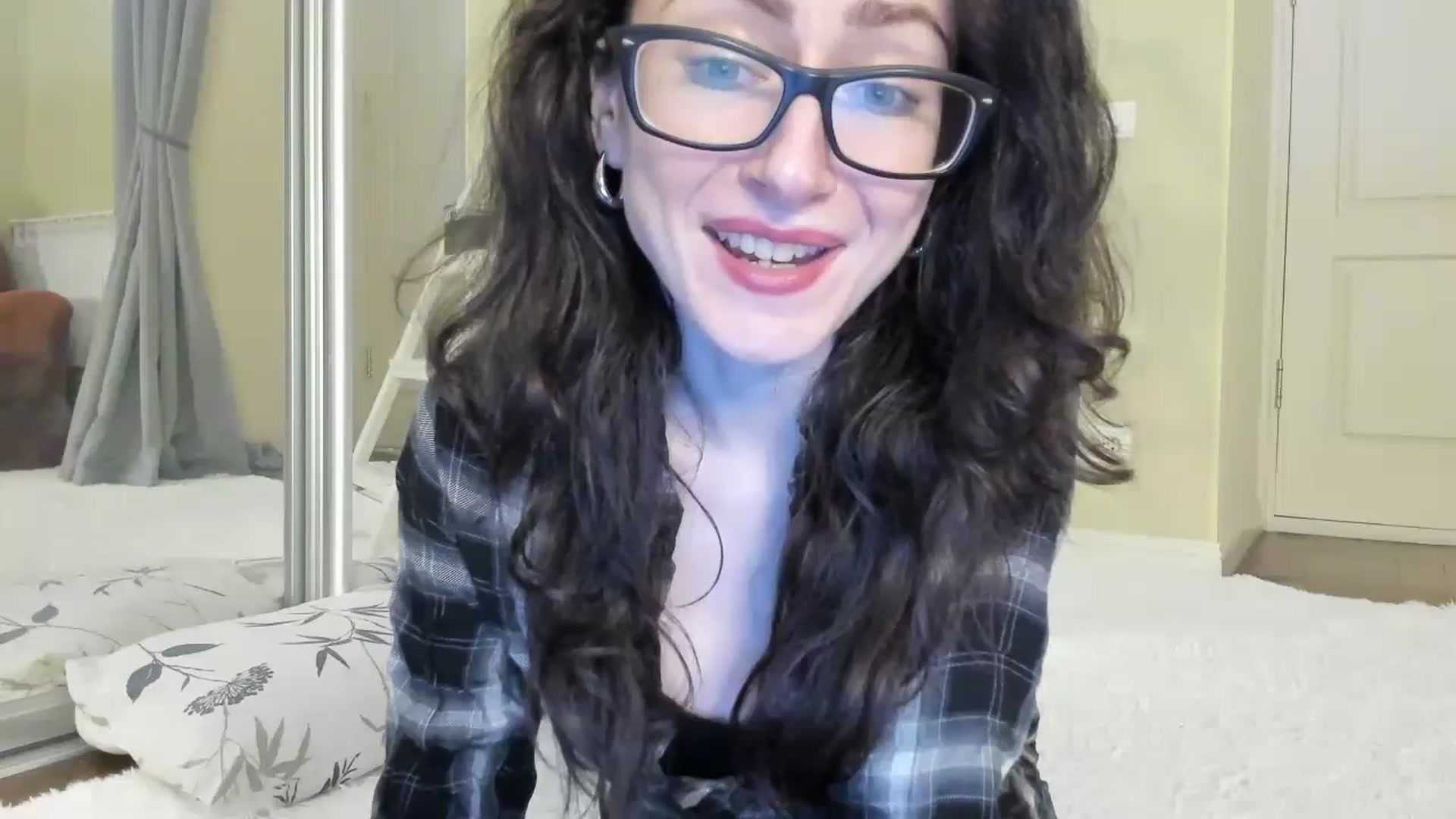 Gallery image thumbnail from Baby_Jewel's myfreecams stream on, 08/02/2024, 14:19 image 14 of 20