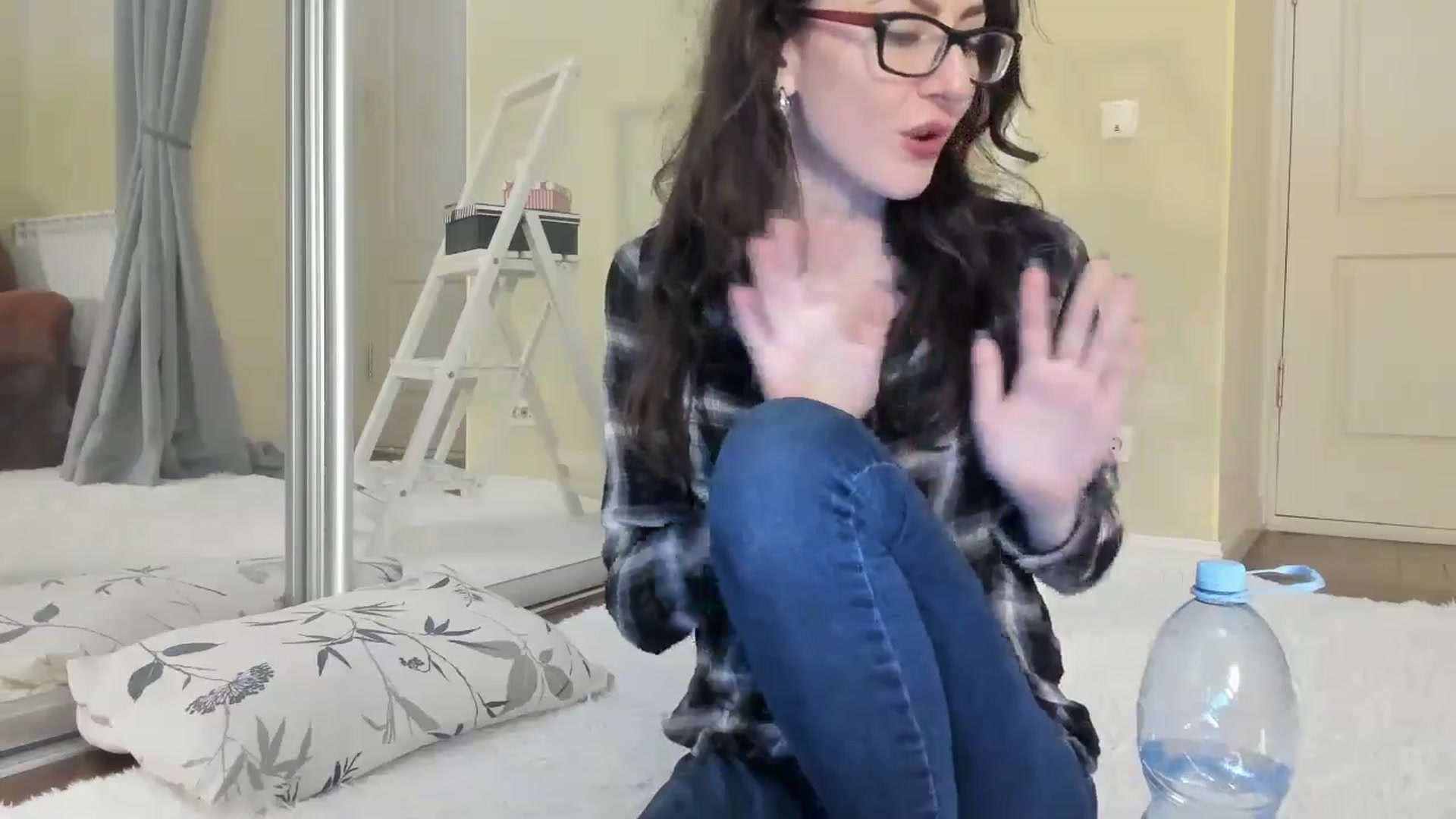 Gallery image thumbnail from Baby_Jewel's myfreecams stream on, 08/02/2024, 14:19 image 18 of 20