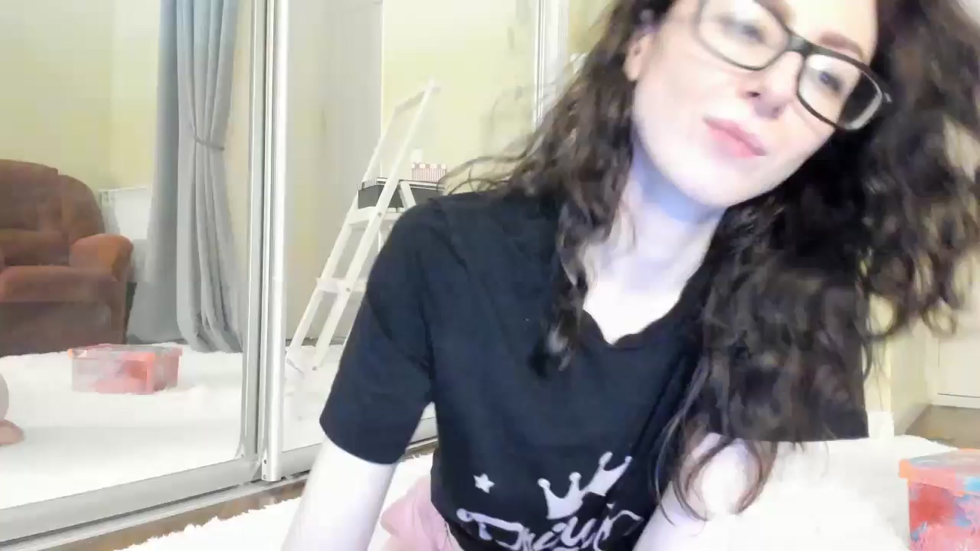 Gallery image thumbnail from Baby_Jewel's myfreecams stream on, 08/04/2024, 13:41 image 1 of 20