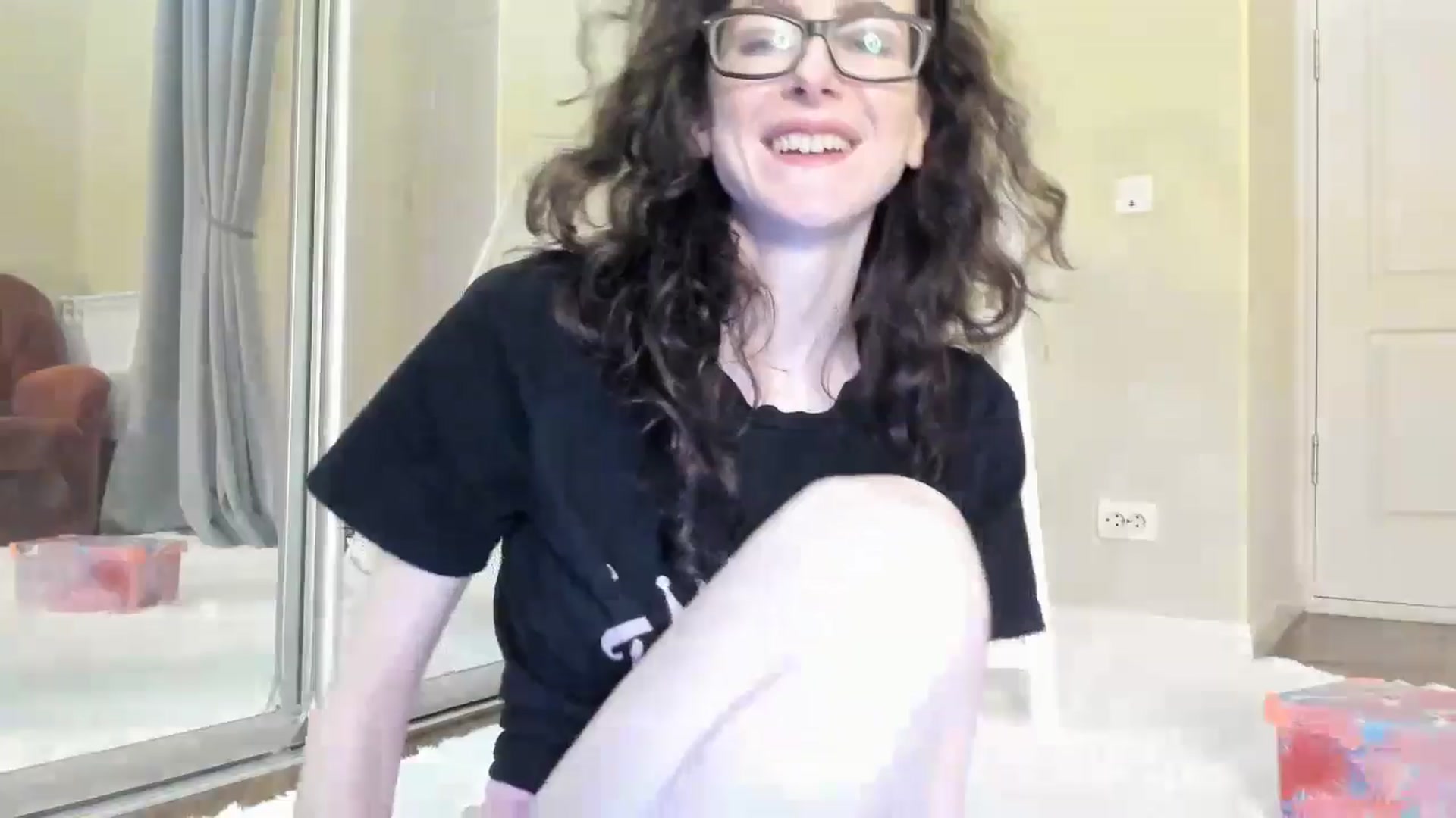 Gallery image thumbnail from Baby_Jewel's myfreecams stream on, 08/04/2024, 13:41 image 18 of 20