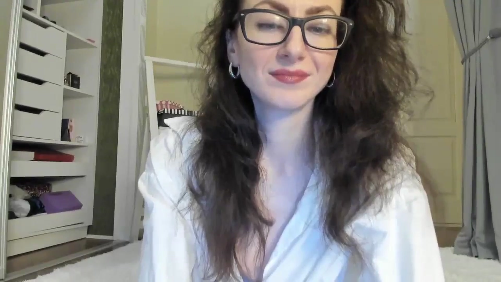 Gallery image thumbnail from Baby_Jewel's myfreecams stream on, 08/06/2024, 10:22 image 8 of 20