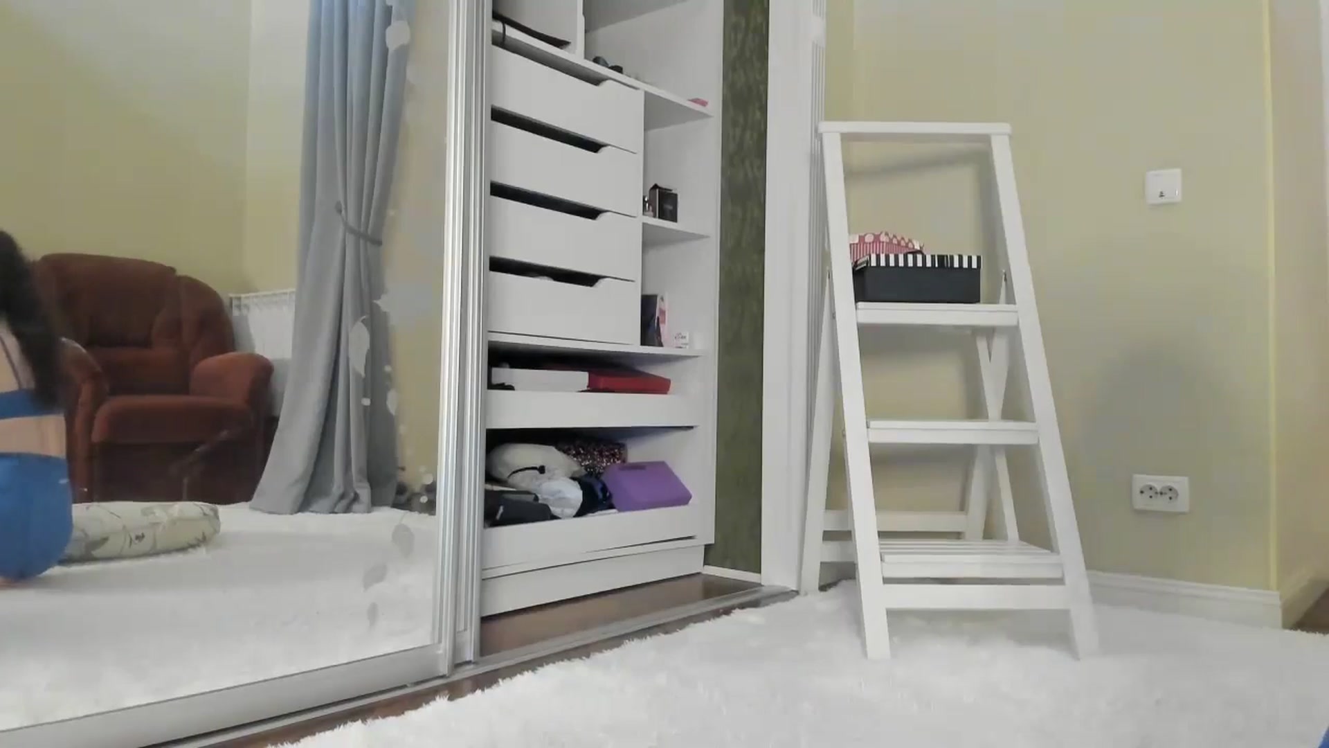 Gallery image thumbnail from Baby_Jewel's myfreecams stream on, 08/06/2024, 14:10 image 15 of 20
