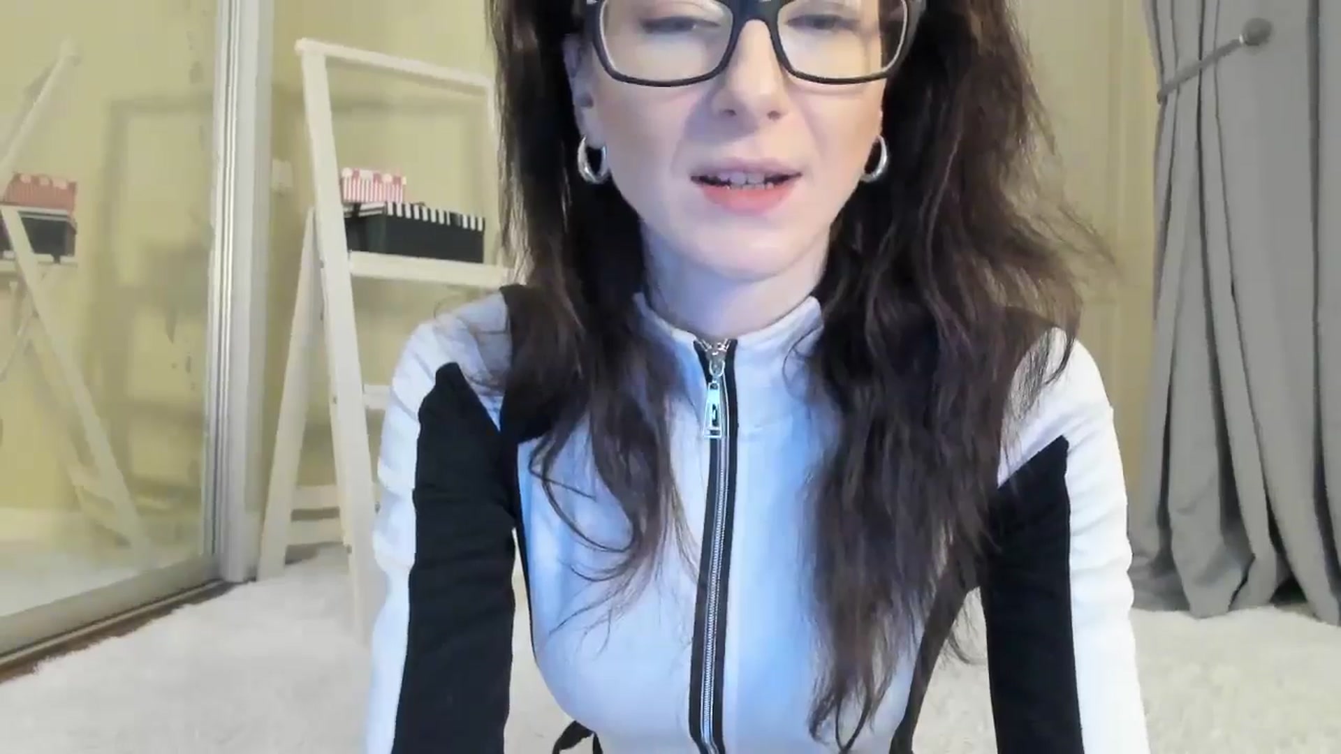 Gallery image thumbnail from Baby_Jewel's myfreecams stream on, 08/09/2024, 08:37 image 18 of 20