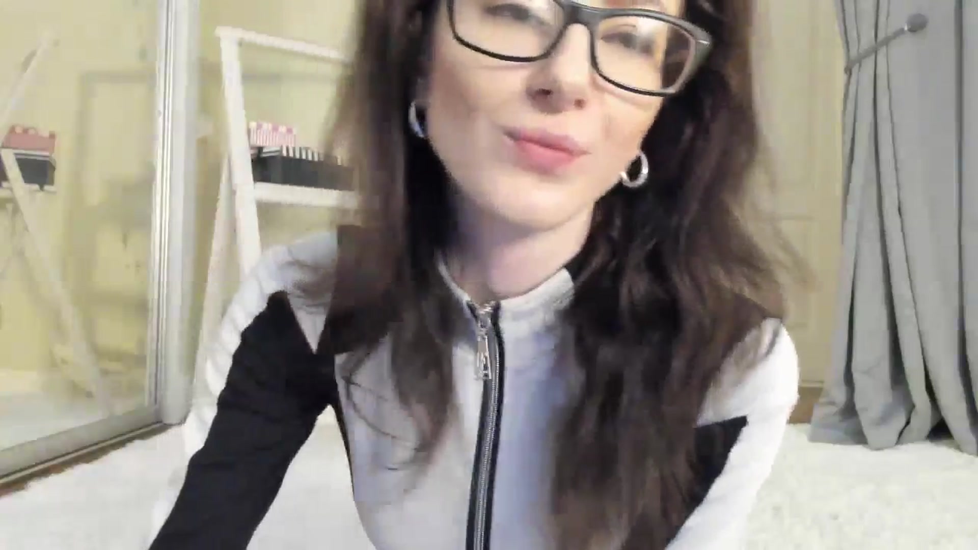 Gallery image thumbnail from Baby_Jewel's myfreecams stream on, 08/09/2024, 08:37 image 16 of 20